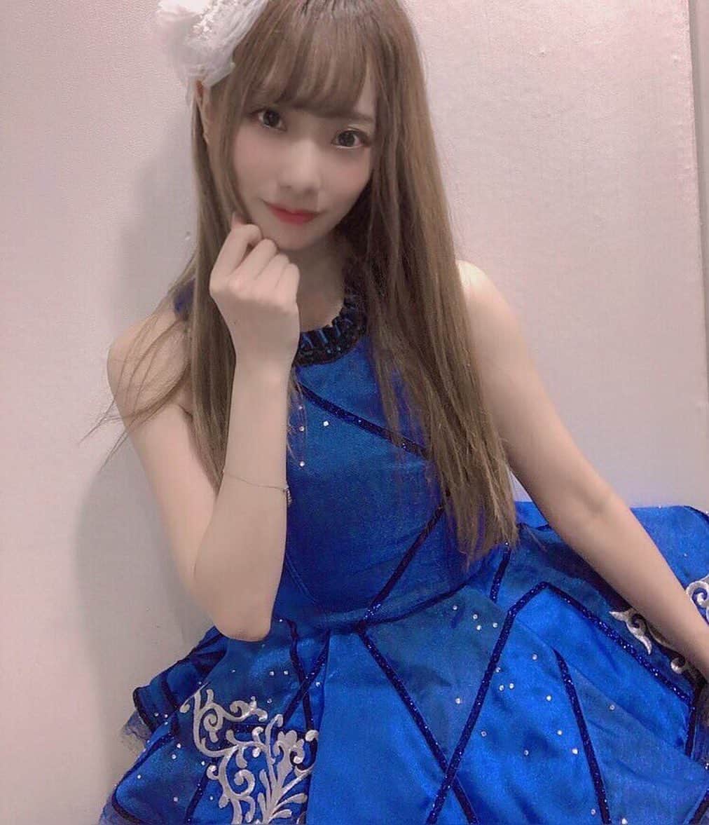 のインスタグラム：「Never Beforeのアナザー衣装！ 早着替え衣装だよん💙  1番うまくいった早着替え  #kaorihoriuchi #堀内華央理 #bakusutesotokandaicchome #バクステ外神田一丁目 #idol #japaneseidol #tokyo #japan #streamer #twitchstreamer #game #아이돌 #게임 #트위치 #實況主 #偶像」