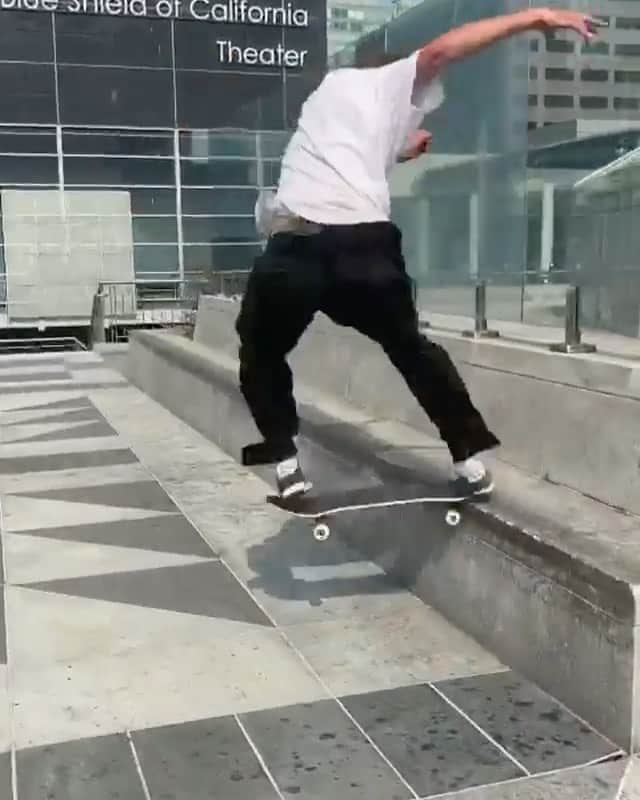 スラッシャーのインスタグラム：「💥 Firing Line @chrisathans 💥」