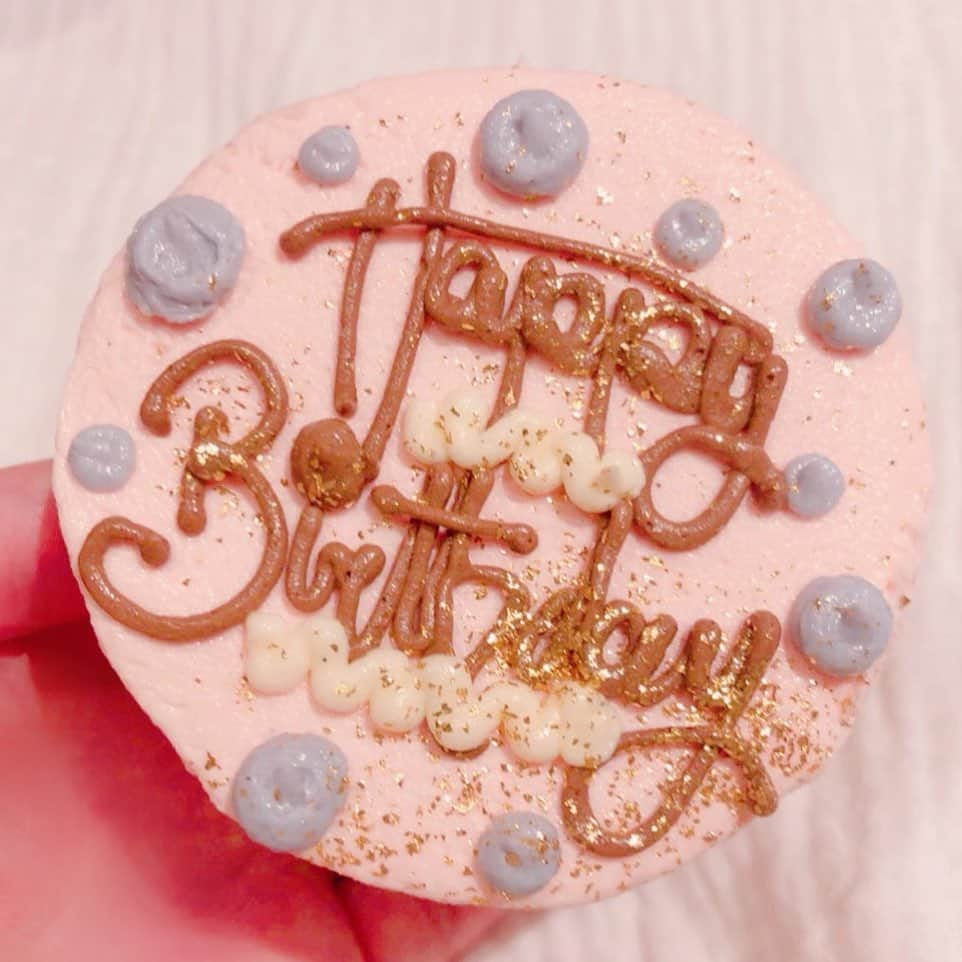 増田愛里菜さんのインスタグラム写真 - (増田愛里菜Instagram)「. 💗🧁💜 . . #happybirthday #MJ #830」8月30日 7時08分 - masuuu_324