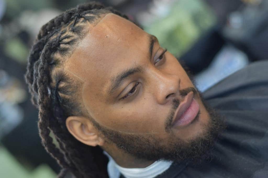 ワカ・フロッカ・フレイムのインスタグラム：「@clipculturebarbershop  What number is my cut??」