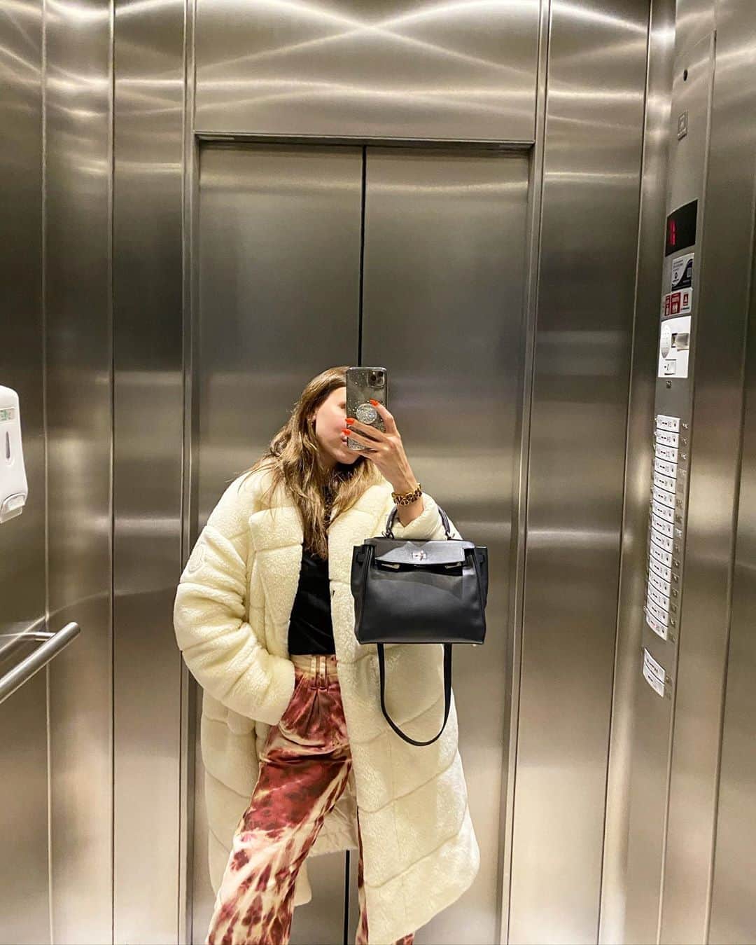 のインスタグラム：「Cozy Dayzzzz 🔥 (dias de frio que já não existem mais)」