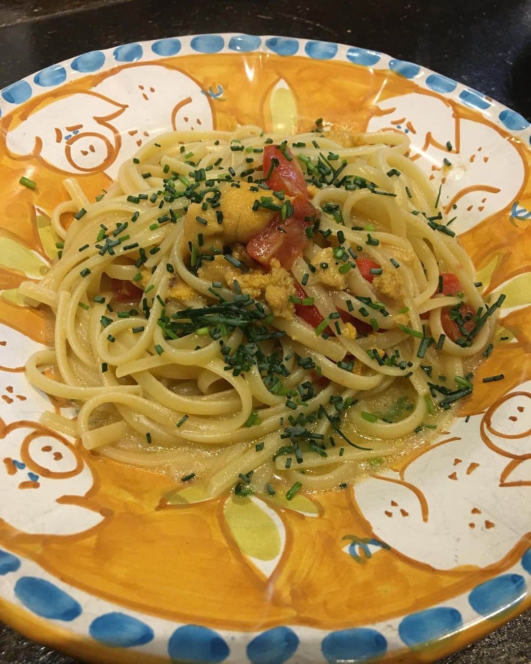 黒山健一さんのインスタグラム写真 - (黒山健一Instagram)「食の旅❗️ サクッと寄り道したら、ダルリッチョロですよ❗️ テーブル席じゃなく、カウンター席に座ってみる❗️ 料理を作るのが、目の前で見えて…食欲が増す事を知りました❗️  #食の旅 #イタリアン #ダルリッチョロ」8月30日 8時35分 - kenichi_kuroyama