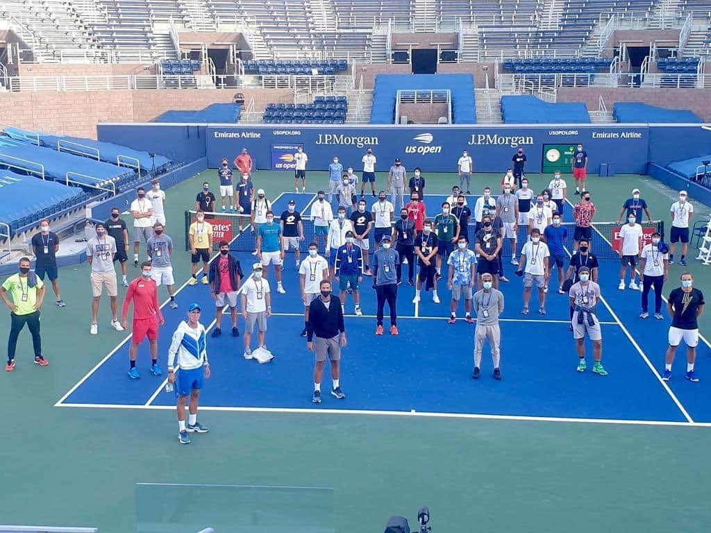 のインスタグラム：「Después de la reunión que tuvieron muchos colegas míos, estamos felices de anunciar la creación del “Professional Tennis players Association” La primera asociación solamente de jugadores en el tenis desde 1972.」