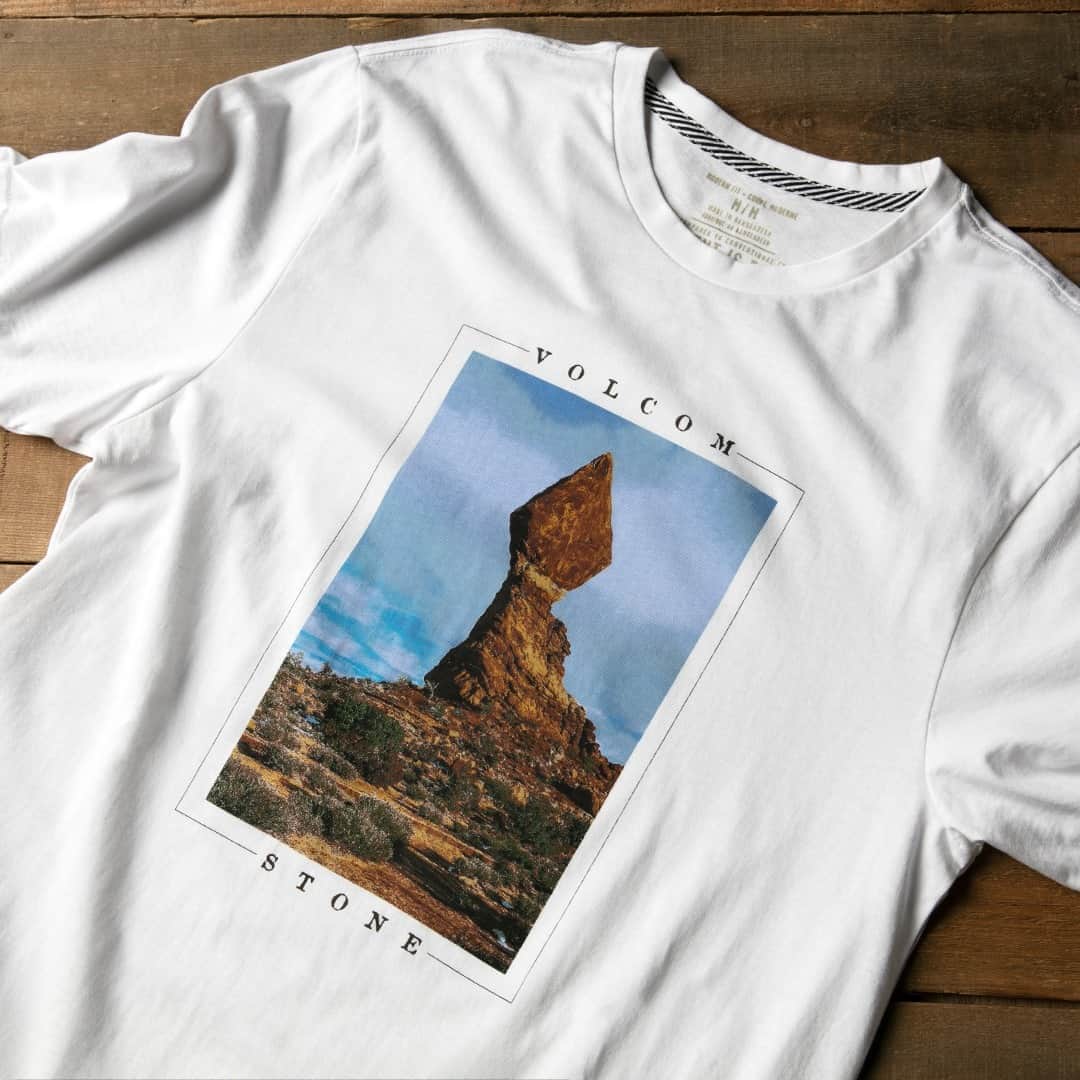 ボルコムのインスタグラム：「Any guesses where the graphic for the 'Stone Stack' tee came from?! #taptoshop」