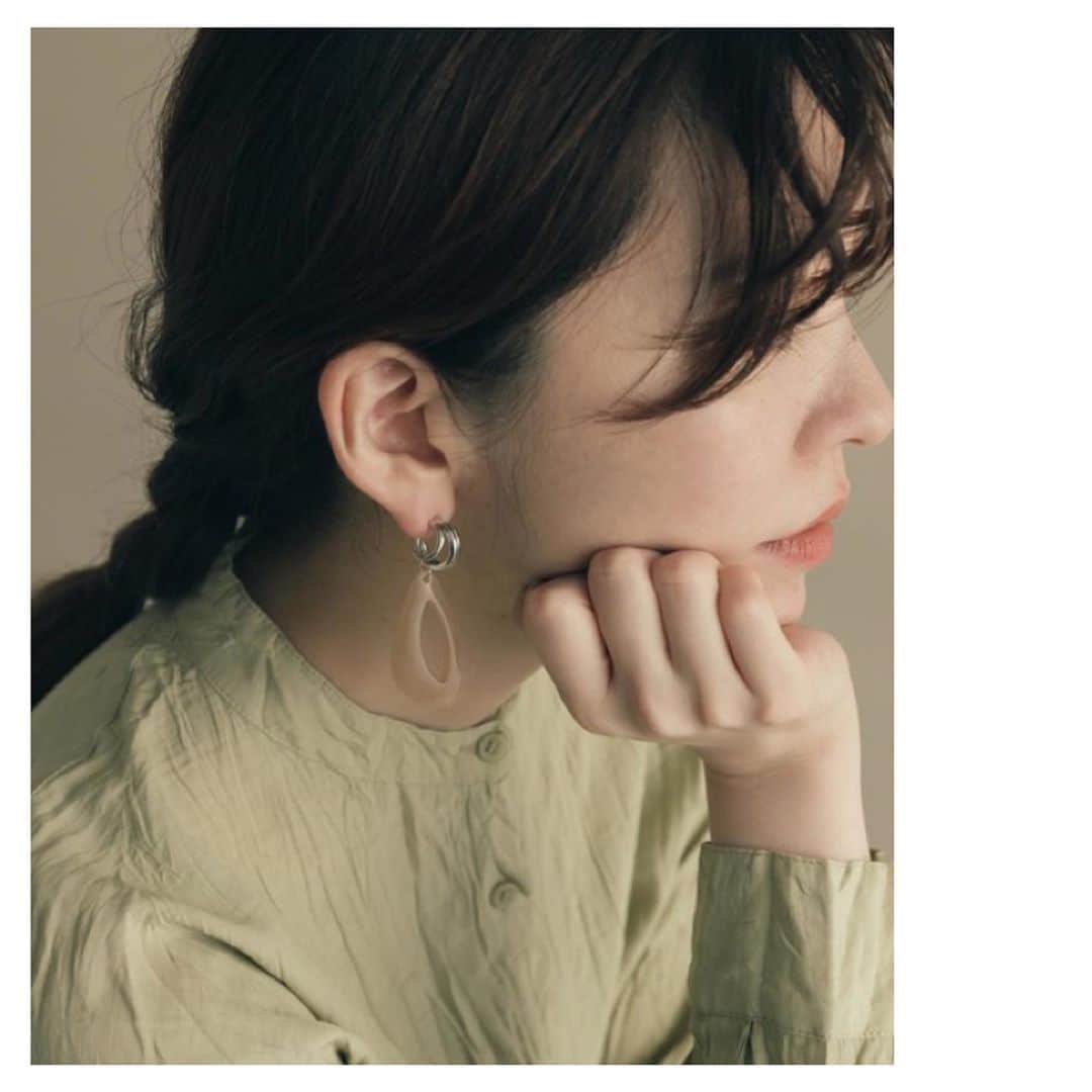 SMELLYさんのインスタグラム写真 - (SMELLYInstagram)「New arrival﻿ ﻿ マーブルオーバルピアス﻿ ¥1,700+tax﻿ ﻿ ﻿ #smellyjp#acc#accessory#earrings﻿ #スメリー#アクセ#アクセサリー#ピアス﻿ #プチプラ#プチプラアクセ#プチプラアクセサリー」8月30日 11時23分 - smelly.jp