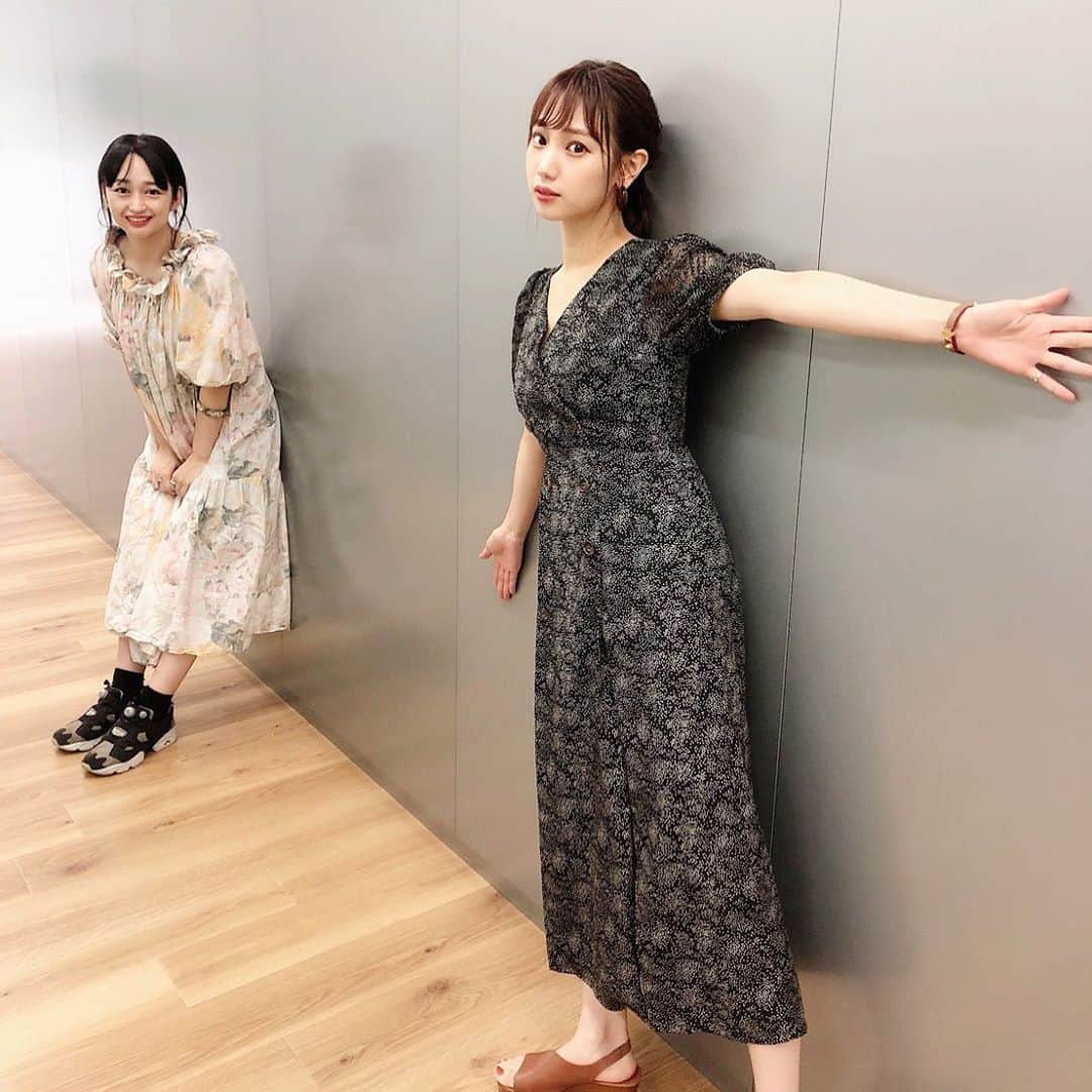 小川暖奈のインスタグラム：「延期になっていた吉本坂46のオンライン個別トーク会でした！楽しくてあっという間でした！！ 皆さんありがとうございました！☺️  久しぶりに、日本酒先生にも会えました！🍶」