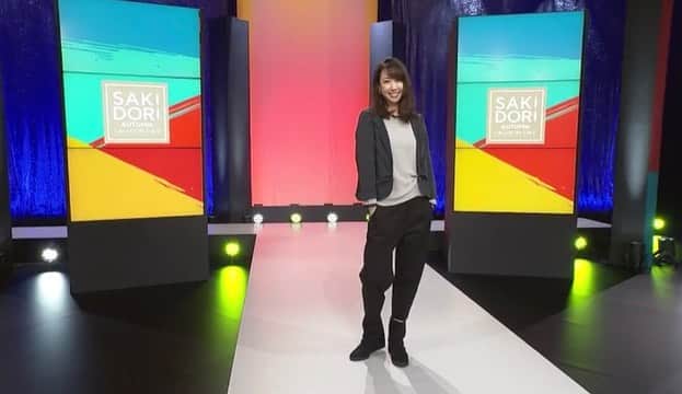 崎本ゆかりのインスタグラム：「🍂 SAKIDORI Autumn Fashion Day 撮影では4月頃から秋物をやっていたけど、QVCもいよいよ.. まだまだまだまだ暑いし お出かけもろくにできないから 今年は例年と比べて服買ってないけど。 大好きな秋はファッションも楽しみたいなっ  動画も載せてみました👀」