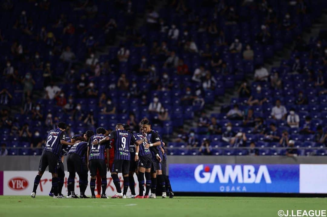 ガンバ大阪さんのインスタグラム写真 - (ガンバ大阪Instagram)「﻿ Never give up!!﻿ ﻿ #GAMBAISM #ガンバ大阪 ﻿ #GAMBAOSAKA #ガンバ写真部 ﻿ #Jリーグ #jleague #パナスタ ﻿」8月30日 22時03分 - gambaosaka_official