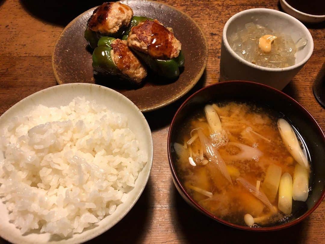 職人.comさんのインスタグラム写真 - (職人.comInstagram)「長らく欠品中の一陽窯の小皿ですが、年末に30点ほど入荷する予定です。ぜひお楽しみにお待ちくださいませ。 @shokunincom  #職人ドットコム #キッチン用品 #調理道具 #料理道具 #台所道具 #手仕事 #暮らしの道具 #暮らしを楽しむ #モノづくり #工芸 #工藝 #工芸品 #民芸 #民藝 #生活工芸 #器のある暮らし #焼き物 #一陽窯 #備前焼 #備前焼き #ピーマン #ピーマンの肉詰め #青龍窯 #平清水焼 #コウケンテツ #コウケンテツレシピ #コウケンテツキッチン #安比塗 #安比塗漆器工房 #安比塗り」8月30日 22時13分 - shokunincom
