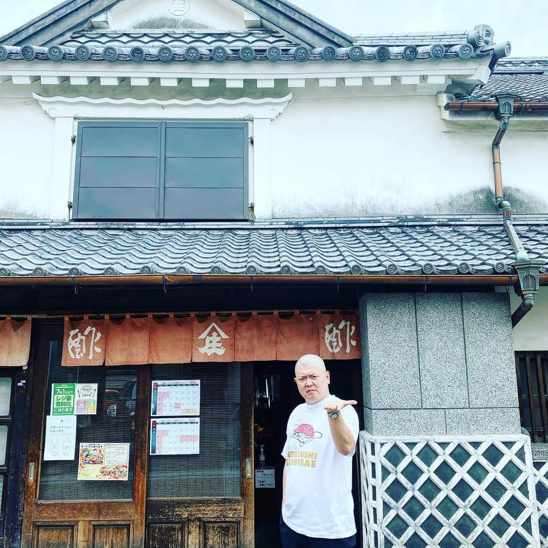  WATANABETAKAYOSHIさんのインスタグラム写真 - ( WATANABETAKAYOSHIInstagram)「Vinegar is the most important」8月30日 14時31分 - teruzushi