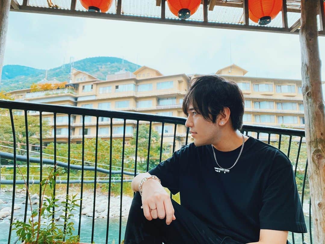 TeddyLoidのインスタグラム：「Summer🎐」