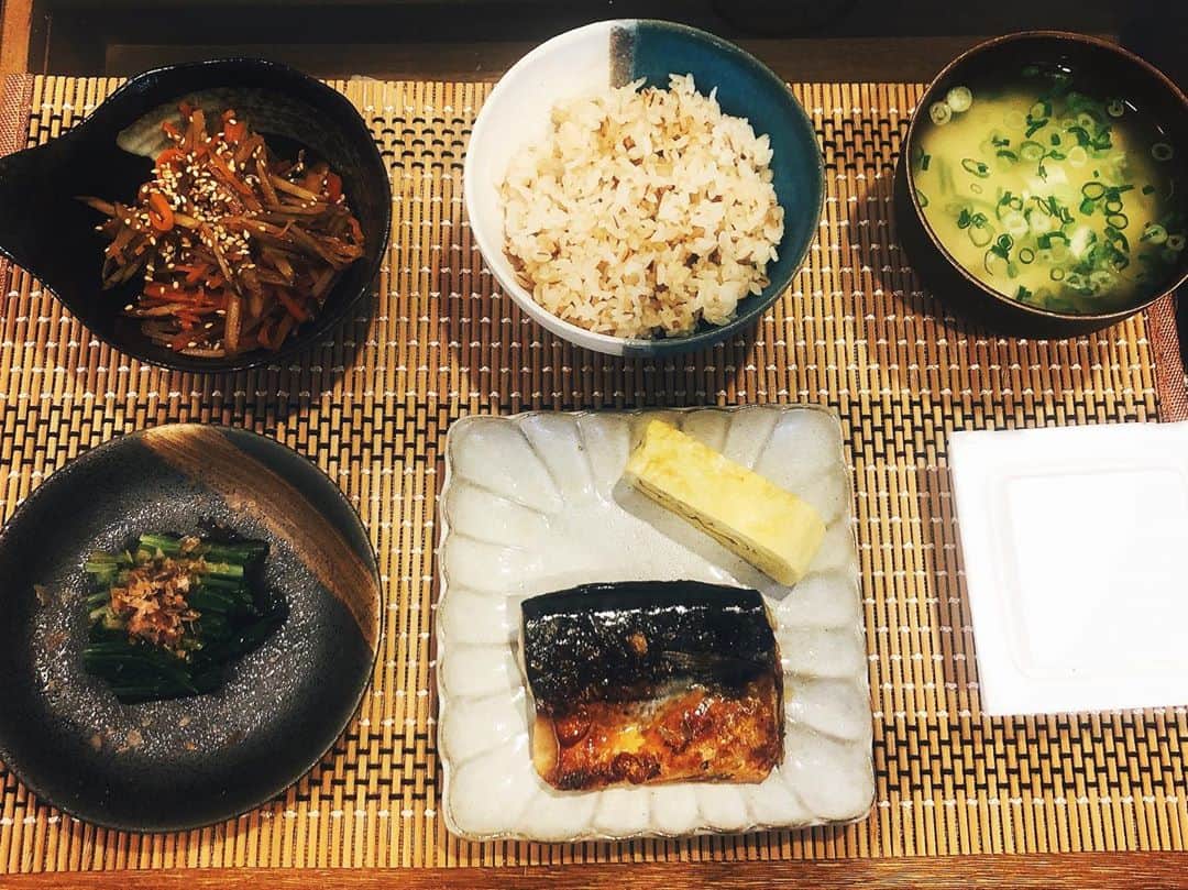 豊原江理佳のインスタグラム：「稽古中もしっかり食べる。 栄養は大切たいせつ☺︎」