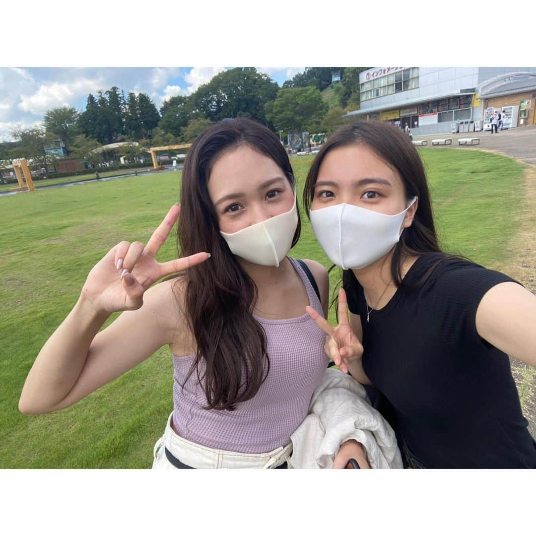 高橋菜生さんのインスタグラム写真 - (高橋菜生Instagram)「. 初のプライベートでサーキット！🏁 久しぶりに目の前でレースみれて、 あのエンジン音が聞けて興奮した！！ はやくGTも現地で応援したい！！！！😂 暑い中皆さんお疲れ様でした🙌💕 . #superformula #sf #tcrj #sfl #motorsports #circuit #ツインリンクもてぎ #サーキット #モータースポーツ #RQ」8月30日 16時26分 - nao1118takahashi