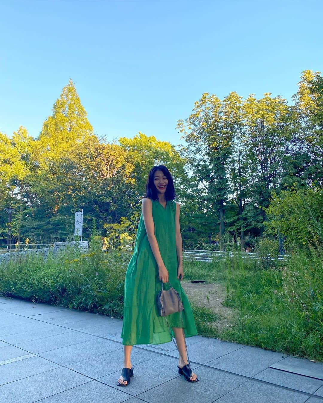 田辺かほさんのインスタグラム写真 - (田辺かほInstagram)「. . 毎日暑いからワンピース率高め😆👗 #かほでぃねーと 🍃」8月30日 16時33分 - kaho__tanabe