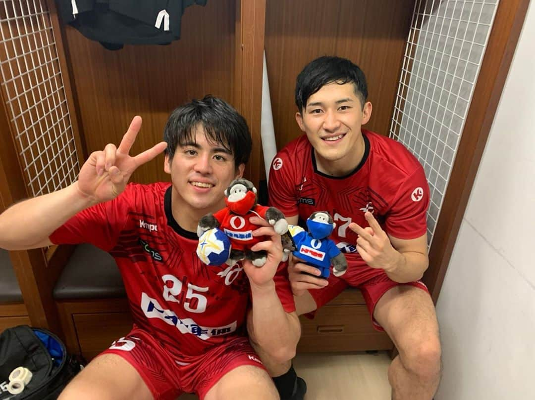 杉岡尚樹のインスタグラム：「開幕2連勝!!💎 @shinya_hand  #トヨタ車体 #bravekings #handball #ハンドボール #jhl」