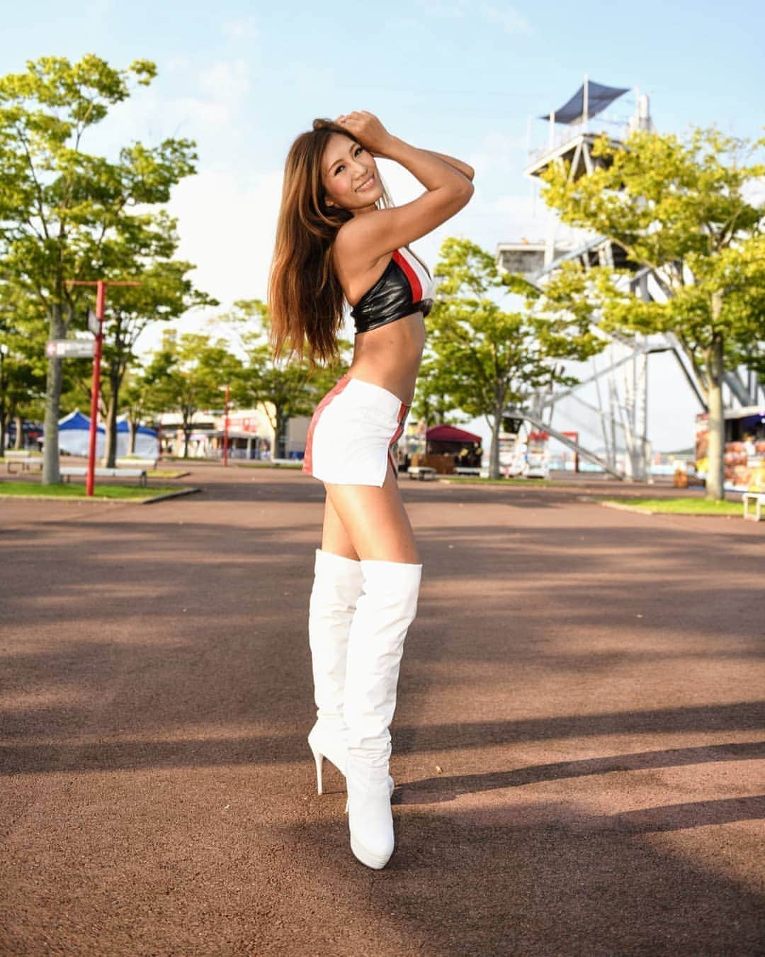 のインスタグラム：「. 二日間、バースレーシングプロジェクト(BRP)の応援ありがとうございました📣✨  そしてコロナ対策しながらの観戦にも関わらず、会いに来て下さった皆様ありがとうございました❤  BRPはまた来週末、富士スピードウェイでスーパー耐久レース24hです🏁 引き続き応援宜しくお願いします💪 . .  #race #tcrjapan #sf #superformula #もてぎ #ツインリンクもてぎ #サーキット #BRP #バースレーシングプロジェクト #BRPsoulangel #レース #レースクイーン #racequeen #gridgirl #umbrellagirl」