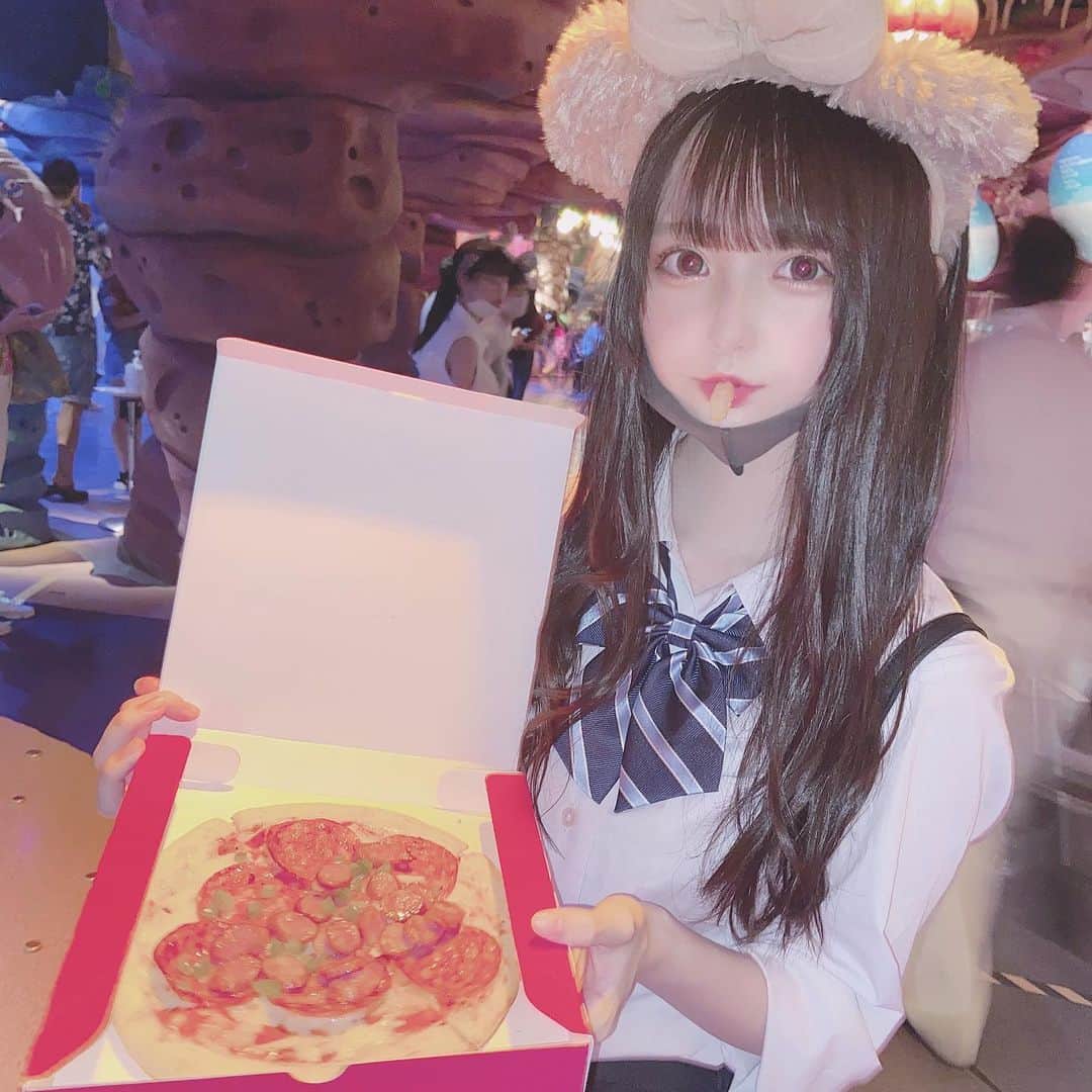山本あこのインスタグラム：「うま  #スリジエ #山本あこ」
