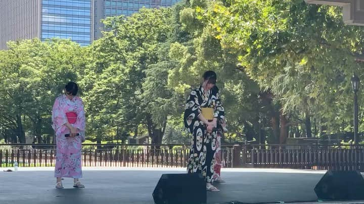 WhiteLaceのインスタグラム：「8/29(土)日比谷公園屋外小音楽堂さんにて  浴衣ライブ👘 暑い中ご来場頂いた皆様ありがとうございました💛❤️💗  ♪笑顔収穫祭  #アイドル #ライブ #浴衣　#yukata #idol #pretty #girls #love #  #偶像 #现场直播 #可爱的 #小女孩 #ZOKU #whitelacezoku #ホワイトレースゾク #富岡志織 #しぃちゃん #着崎花梨 #かりん #琴子 #こっちゃん」