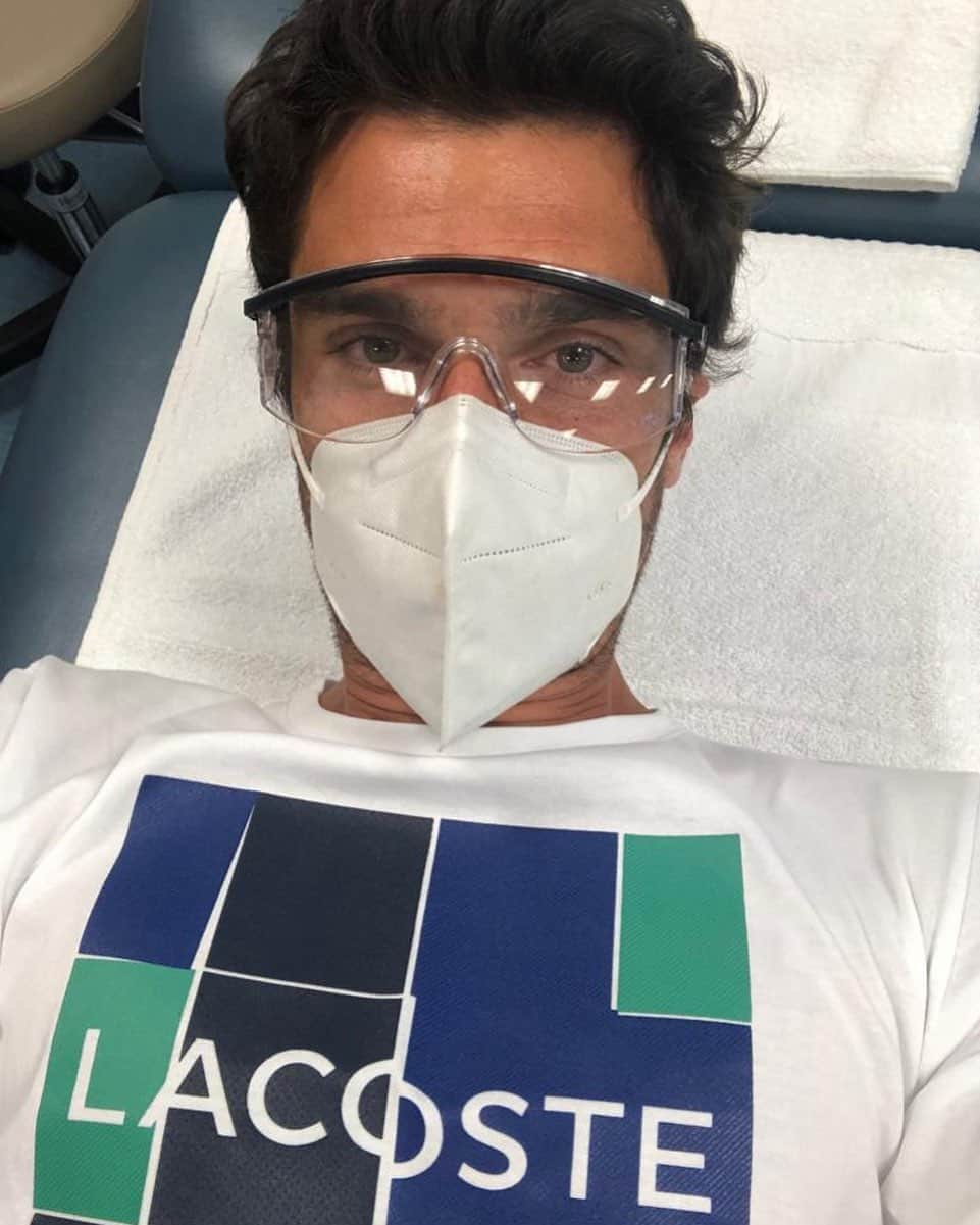 パブロ・アンドゥハルさんのインスタグラム写真 - (パブロ・アンドゥハルInstagram)「Toca fisio 🙌🏼 Physio time . #USOpen 🇺🇲 #ATP #Tennis #USTA」8月30日 23時05分 - pabloandujaroficial