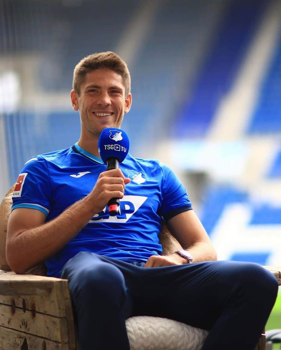 アンドレイ・クラマリッチさんのインスタグラム写真 - (アンドレイ・クラマリッチInstagram)「🎙📸」8月30日 23時22分 - andrejkramaric