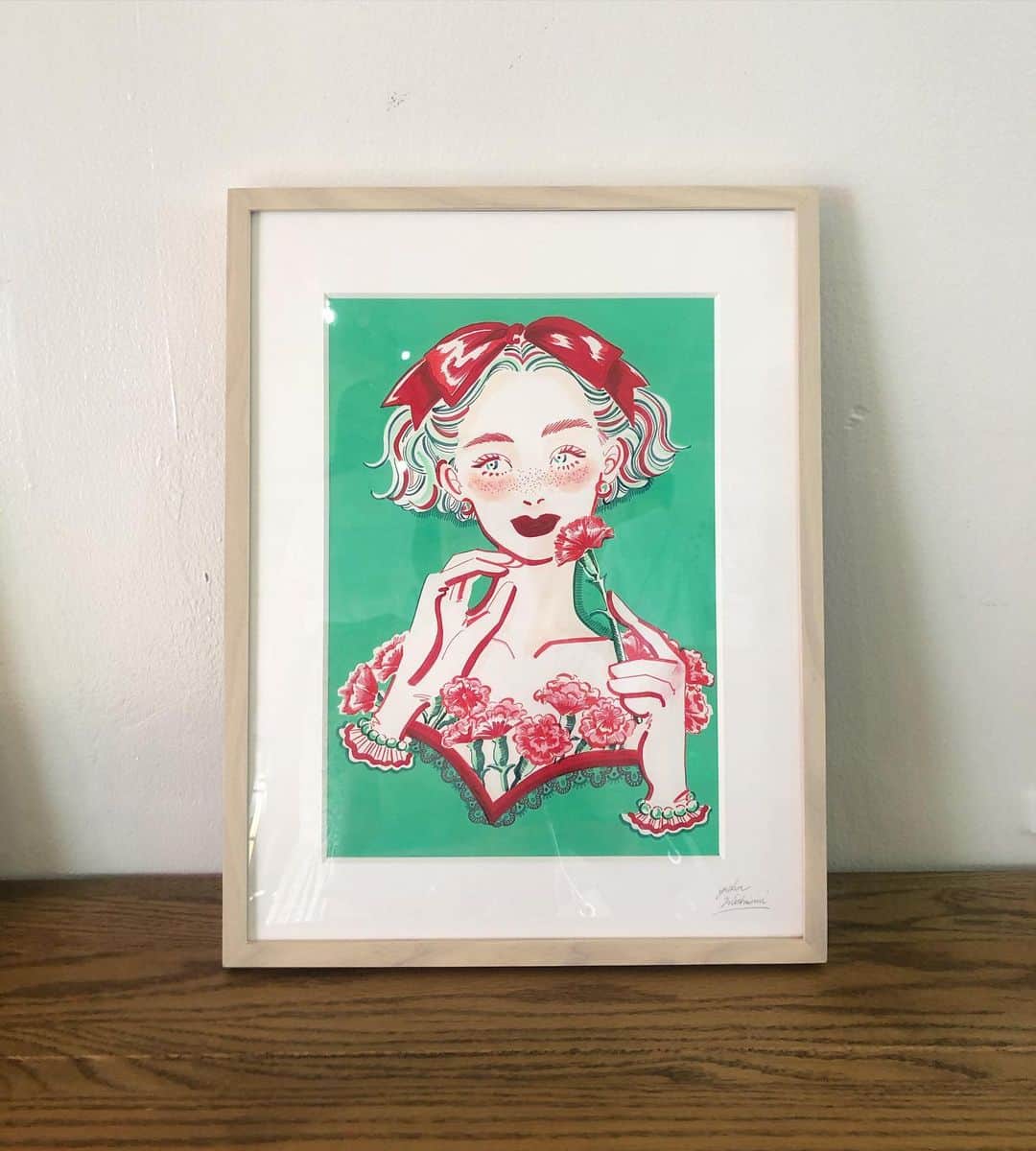 渡辺梨夏子さんのインスタグラム写真 - (渡辺梨夏子Instagram)「色づかいがとても好きで💐💐  都内で個展を開かれると知って、どうしても足を運びたかったんです。お花をテーマにしたイラストと空間が、どこを切り取っても好みすぎた〜♡ニシイズミさんと直接お会いできたのは、数年前のとあるイベント以来だったけど、相変わらず素敵な方だったな🕊✨  #イラストレーター #イラスト #illustration  #ニシイズミユカ #君と花」8月30日 23時33分 - riiiico462
