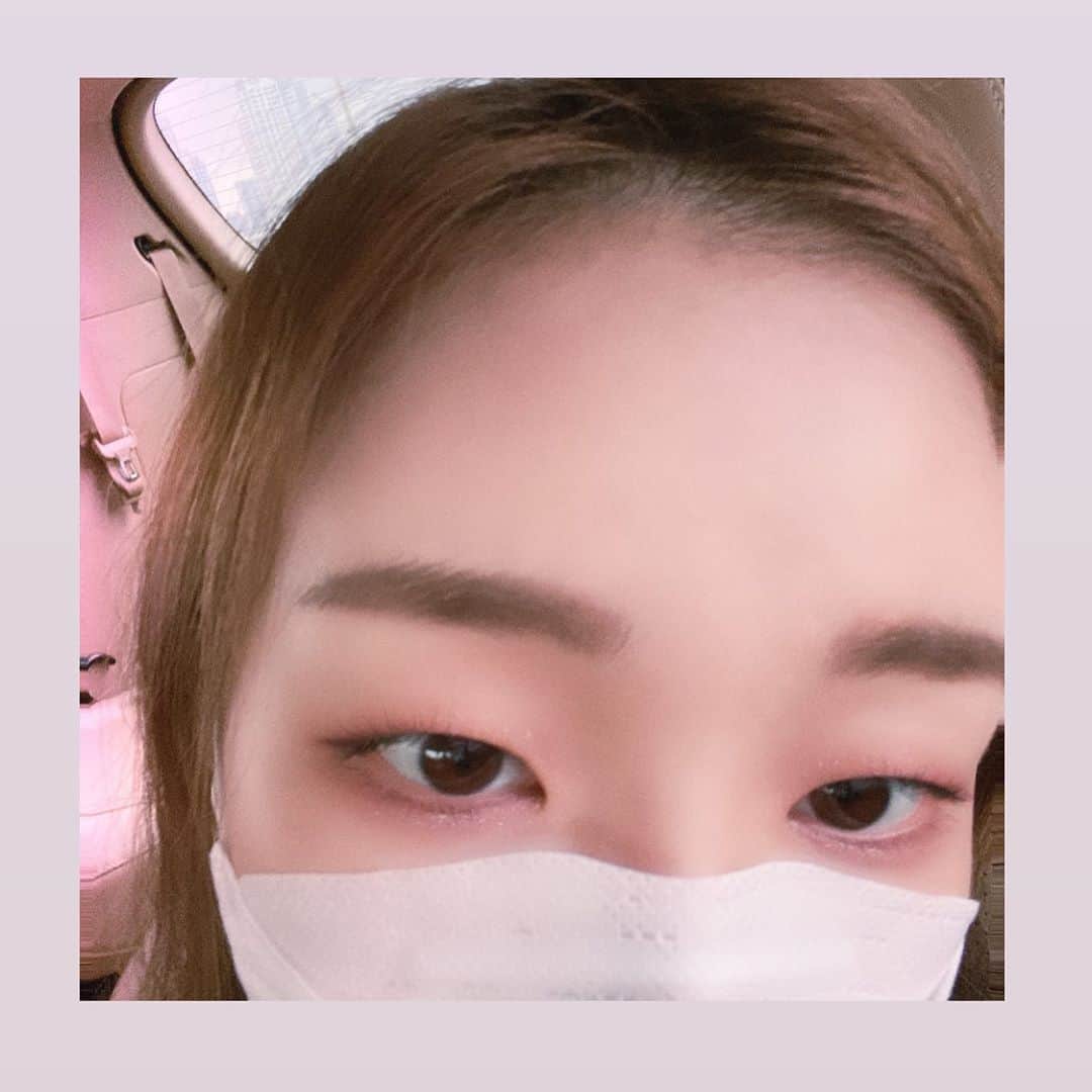 ペク・アヨンのインスタグラム：「조심😷」