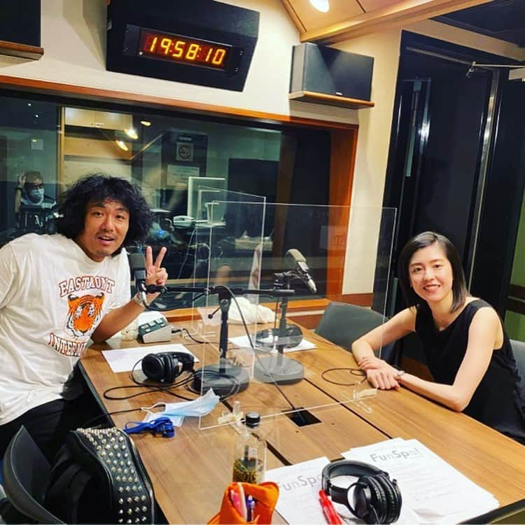 栗原文音さんのインスタグラム写真 - (栗原文音Instagram)「今日はTOKYO FM #FunSpo!を聴いてくださったみなさんありがとうございました🙇‍♀️ 小学生の頃の話を中心にお話しさせていただきました！ 聞き逃した方もこちらradikoで聴く事ができるので、是非聴いてみてください🙋‍♀️ http://radiko.jp/share/?sid=FMT&t=20200830070000&noreload=1 第2回は9/6 7:00〜です！ #TOKYOFM#FunSpo#小学生の頃#バドミントン人生#栗原文音#たくさんのストーリー#是非聴いてみてください#radiko」8月31日 0時03分 - ayane0927