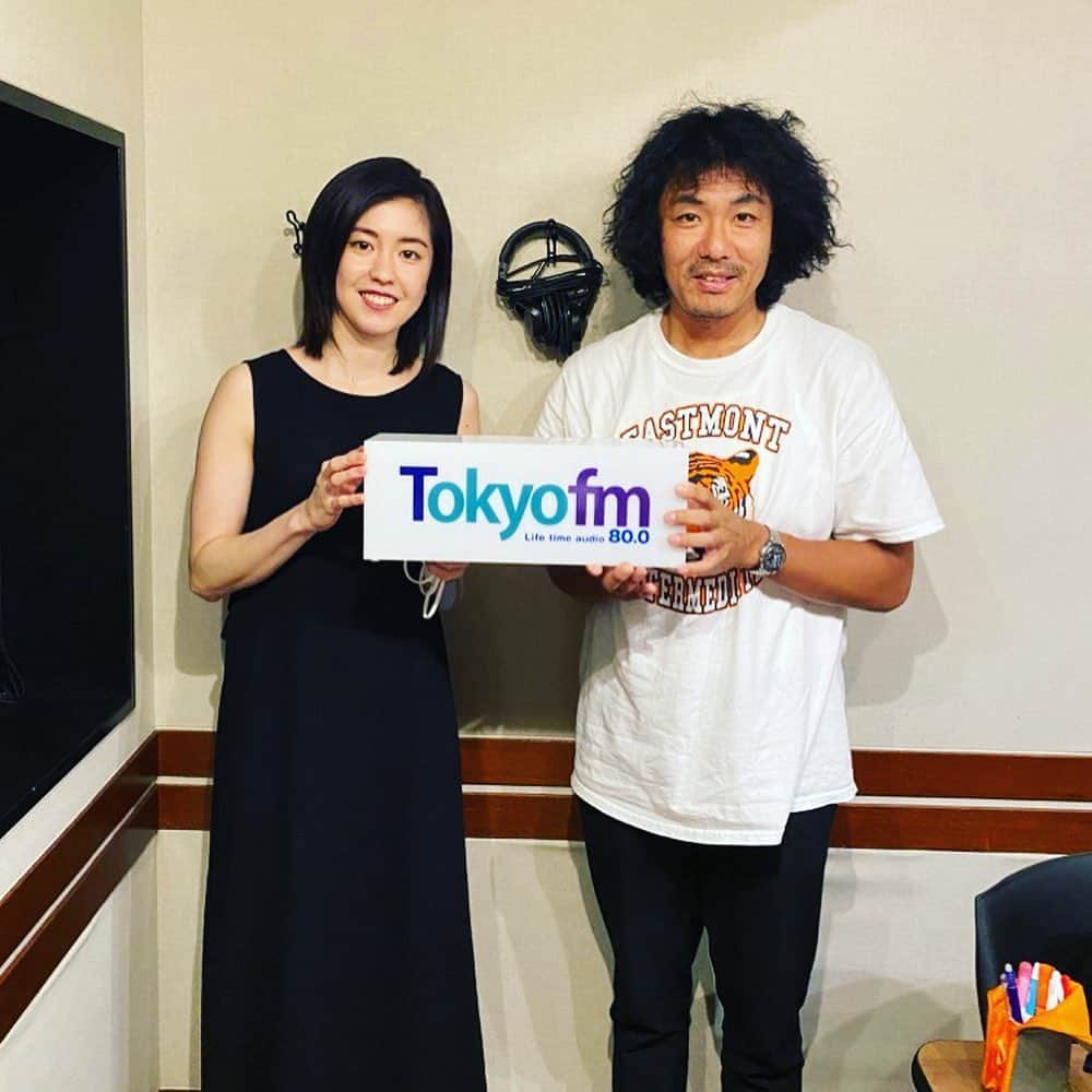 栗原文音のインスタグラム：「今日はTOKYO FM #FunSpo!を聴いてくださったみなさんありがとうございました🙇‍♀️ 小学生の頃の話を中心にお話しさせていただきました！ 聞き逃した方もこちらradikoで聴く事ができるので、是非聴いてみてください🙋‍♀️ http://radiko.jp/share/?sid=FMT&t=20200830070000&noreload=1 第2回は9/6 7:00〜です！ #TOKYOFM#FunSpo#小学生の頃#バドミントン人生#栗原文音#たくさんのストーリー#是非聴いてみてください#radiko」
