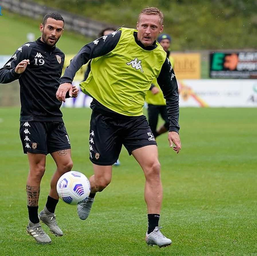 カミル・グリクさんのインスタグラム写真 - (カミル・グリクInstagram)「Zgrupowanie w Austrii zakonczone,teraz czas dla 🇵🇱⚽️#seefeld #tirol #reprezentacja」8月30日 23時56分 - kamilglik25