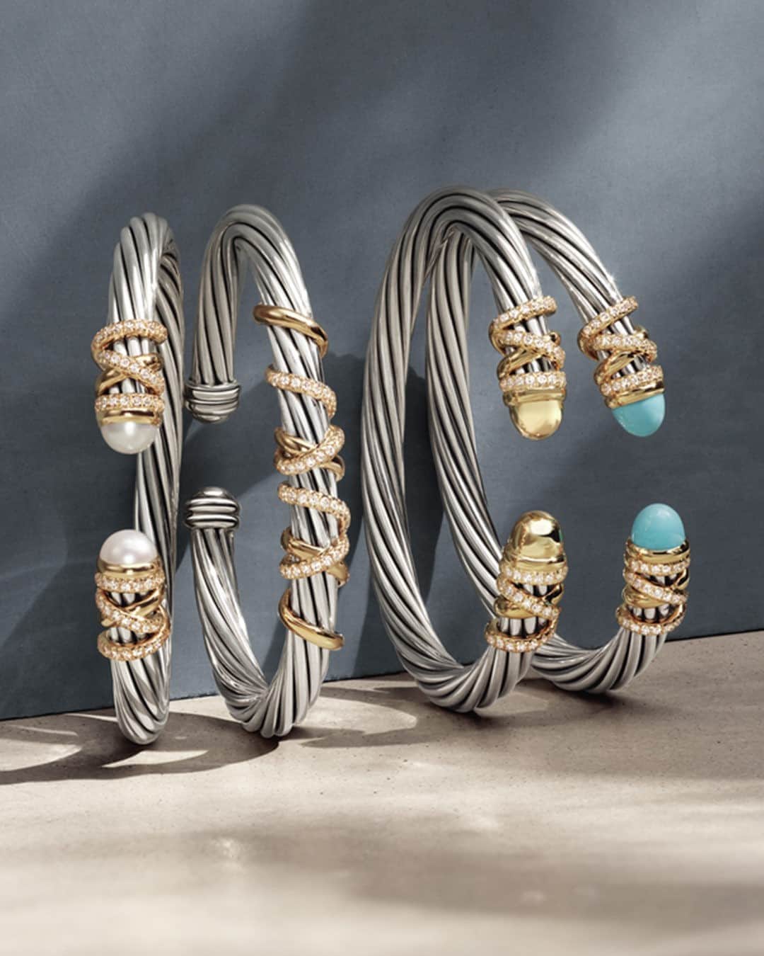 デビッドヤーマンのインスタグラム：「The Helena Collection pays tribute to David’s original Cable bracelet with longer, leaner twists. Inspired by his time on the West Coast as a leather craftsman, each design is gracefully wrapped with gold threads punctuated by hand-set pavé diamonds. #DavidYurman #DYRoadTrip」