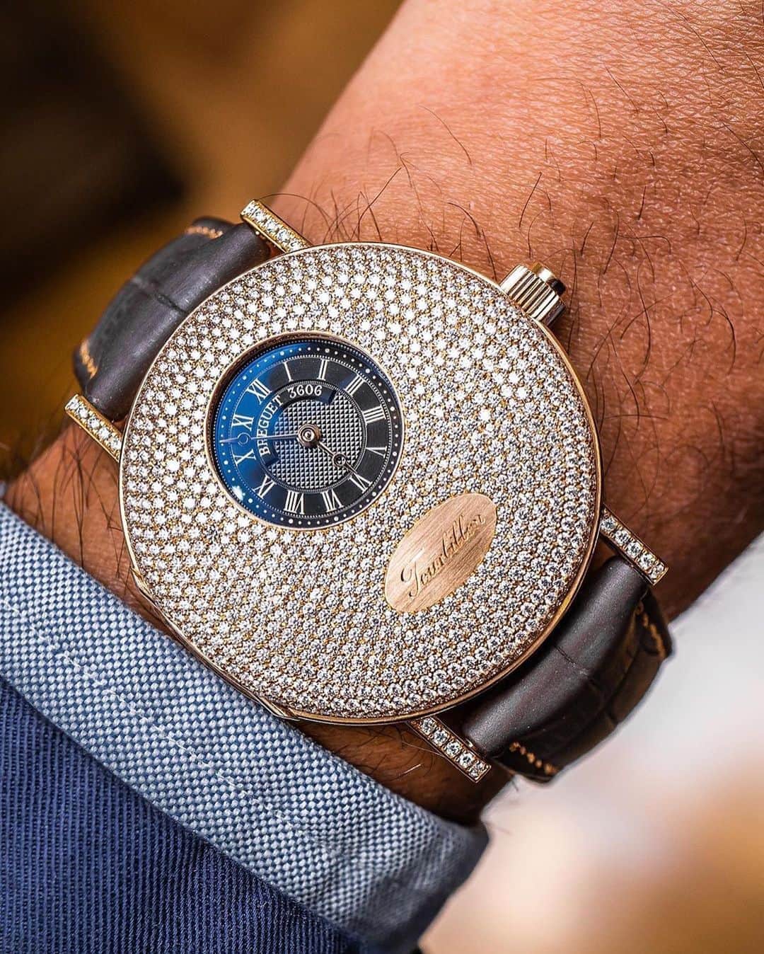 Daily Watchさんのインスタグラム写真 - (Daily WatchInstagram)「The Breguet Classique Grande Complication Tourbillon 1808. In 18-carat rose gold set with 706 diamonds of approx 4.70 cts 💎 Photo by @bilal.khan.a」8月31日 4時28分 - dailywatch