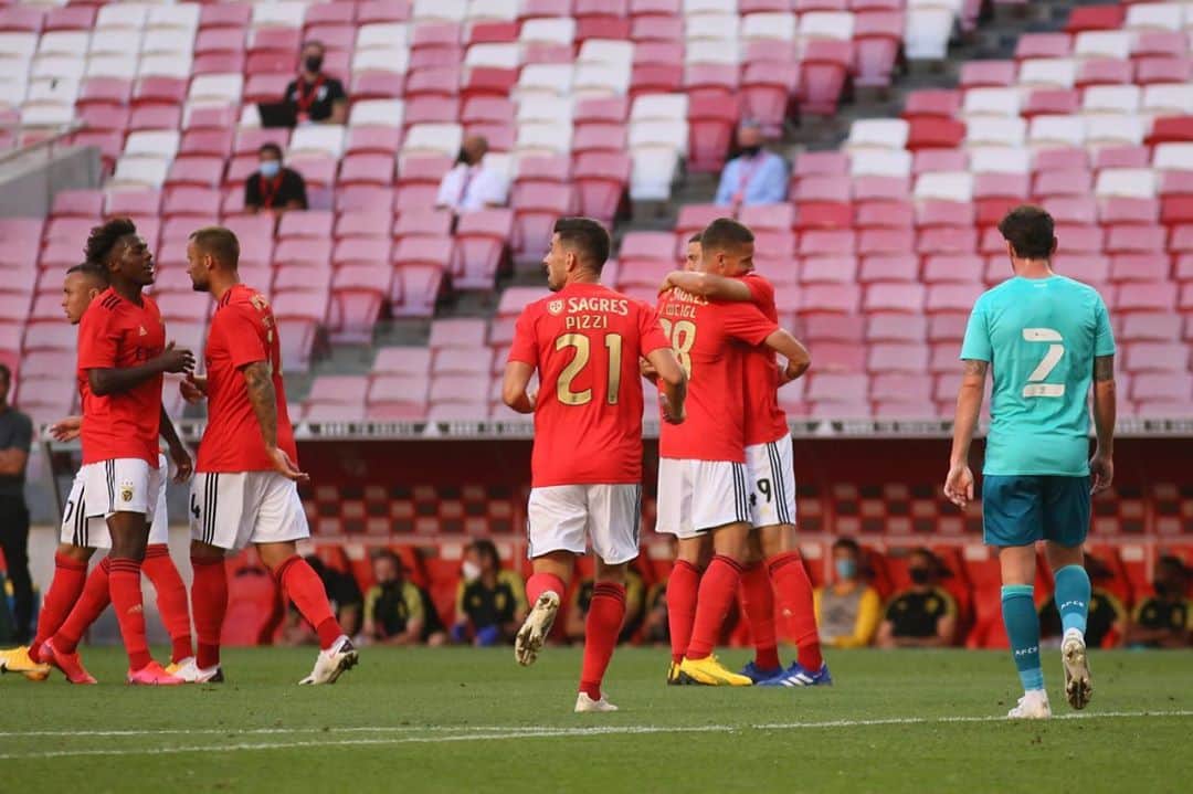 のインスタグラム：「Another good test 💪🏽🦅🔴⚪️」