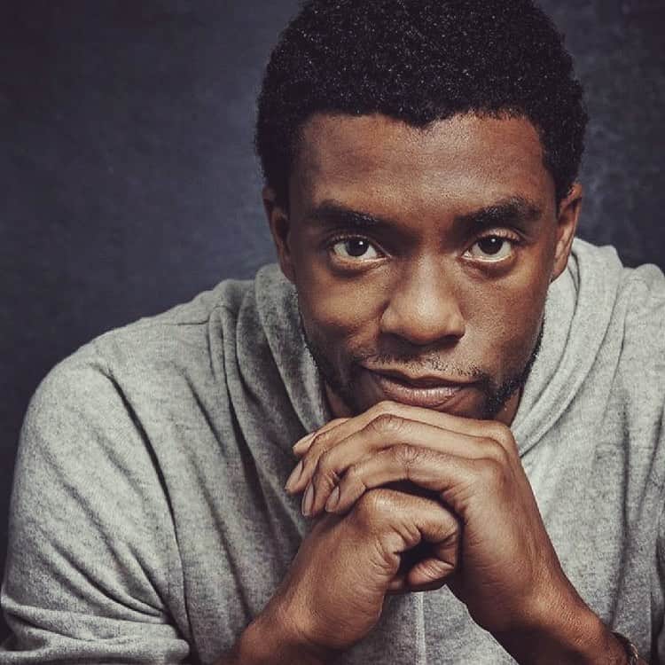 ブルック・バトラーのインスタグラム：「I used to run and listen to Chadwick Boseman’s interview on Off Camera with Sam Jones on repeat. I’d run the whole hour till it was finished. And then do it again the next day. His approach, his calmness, his belief, his faith, his passion...were all things I, too, wanted to define myself by.  On the podcast he says “We’re abused on these films. People romanticize. You put your life on the line. You leave with injuries or scratches and bruises that are never gonna go away. They become badges of what you’ve done. For me, you want to do that work because at a certain point there is a transition that’s made.” There’s a million quotes flying around about how beyond his time this human was. Something about this hit home for me. He knew his work was going to change the world and would give his all to do so...and it did. I hope to meet you in heaven one day. Your soul has inspired mine.」