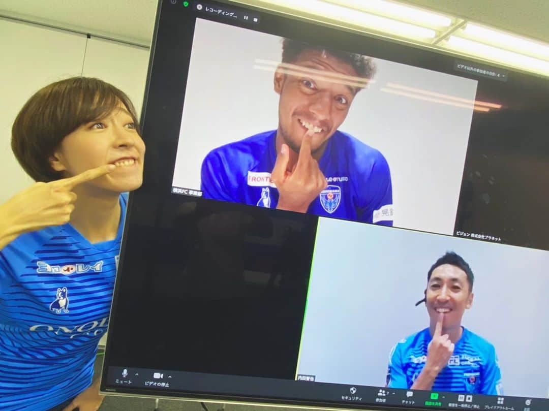 福田樹のインスタグラム：「・ ・ か〜め〜は〜め〜歯(波)〜！！ ・ ということで、『ハマる！横浜FC』9月号のゲストは、星キョーワァン選手です😆✨ 明るいキャラクターなのは知っていましたが、想像以上で！本当に笑いっぱなしの収録でした🤣星選手の考え方やマインドは真似したいものばかり！ 面白いシーンが多々あると思うので、皆さんぜひ観て下さい🤩明日から放送です💙 ・ #ハマる横浜FC #横浜FC #yokohamafc #hamablue #サッカー #サッカー女子 #Jリーグ #星キョーワァン 選手 #内田智也 さん #福田樹 #tv #mc #tvpersonality #jcom #soccer #football #jleague」