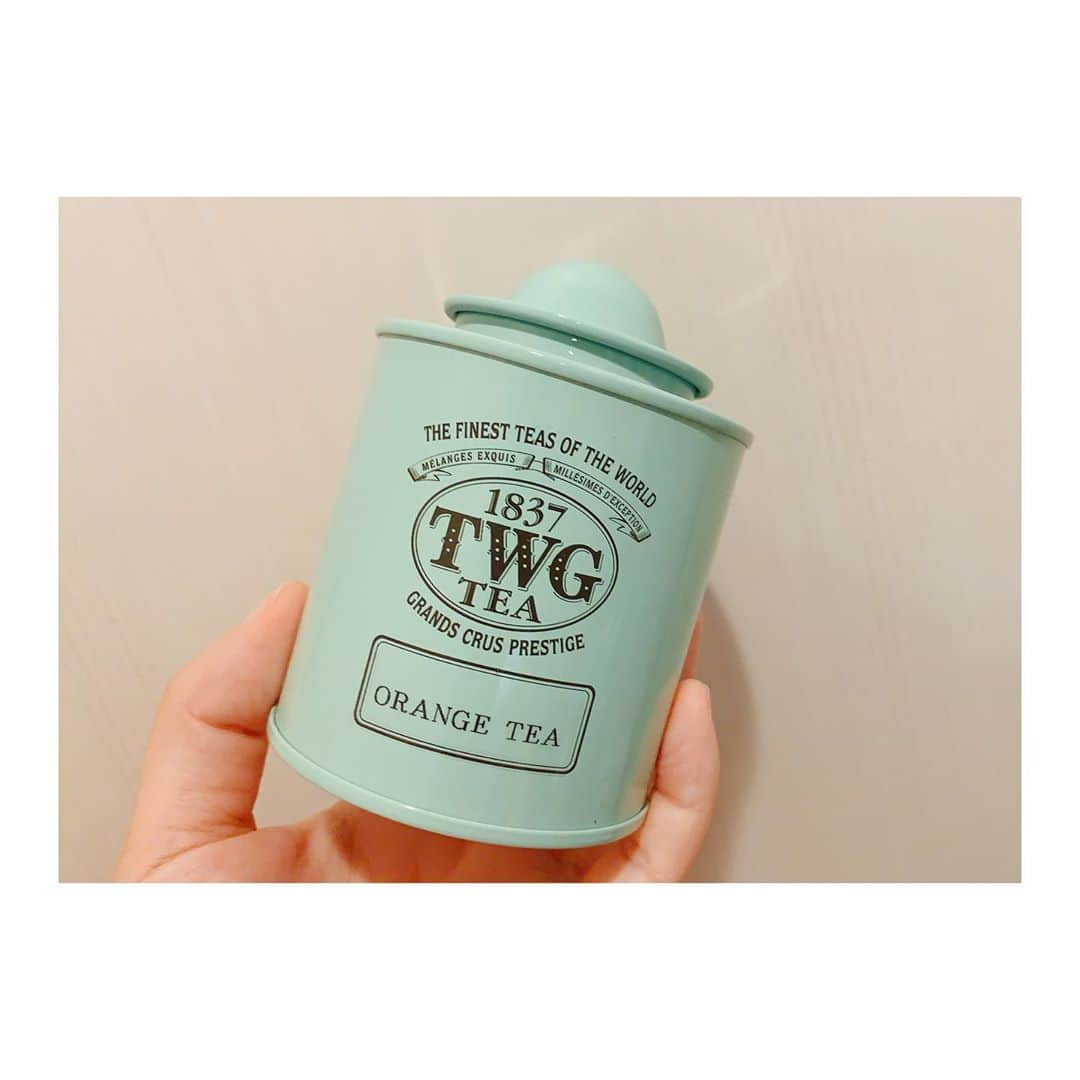廣瀬茜さんのインスタグラム写真 - (廣瀬茜Instagram)「Tea break🍊🍊🍊🧡 #twg #twgtea #orangetea」8月31日 16時20分 - akane_bandmaid