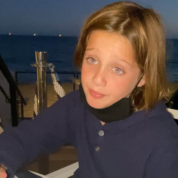 レイチェル・ゾーのインスタグラム：「“A toast to my family “ this is #9 years old #aboutlastnight #boymom  feeling extra #grateful xoRZ」