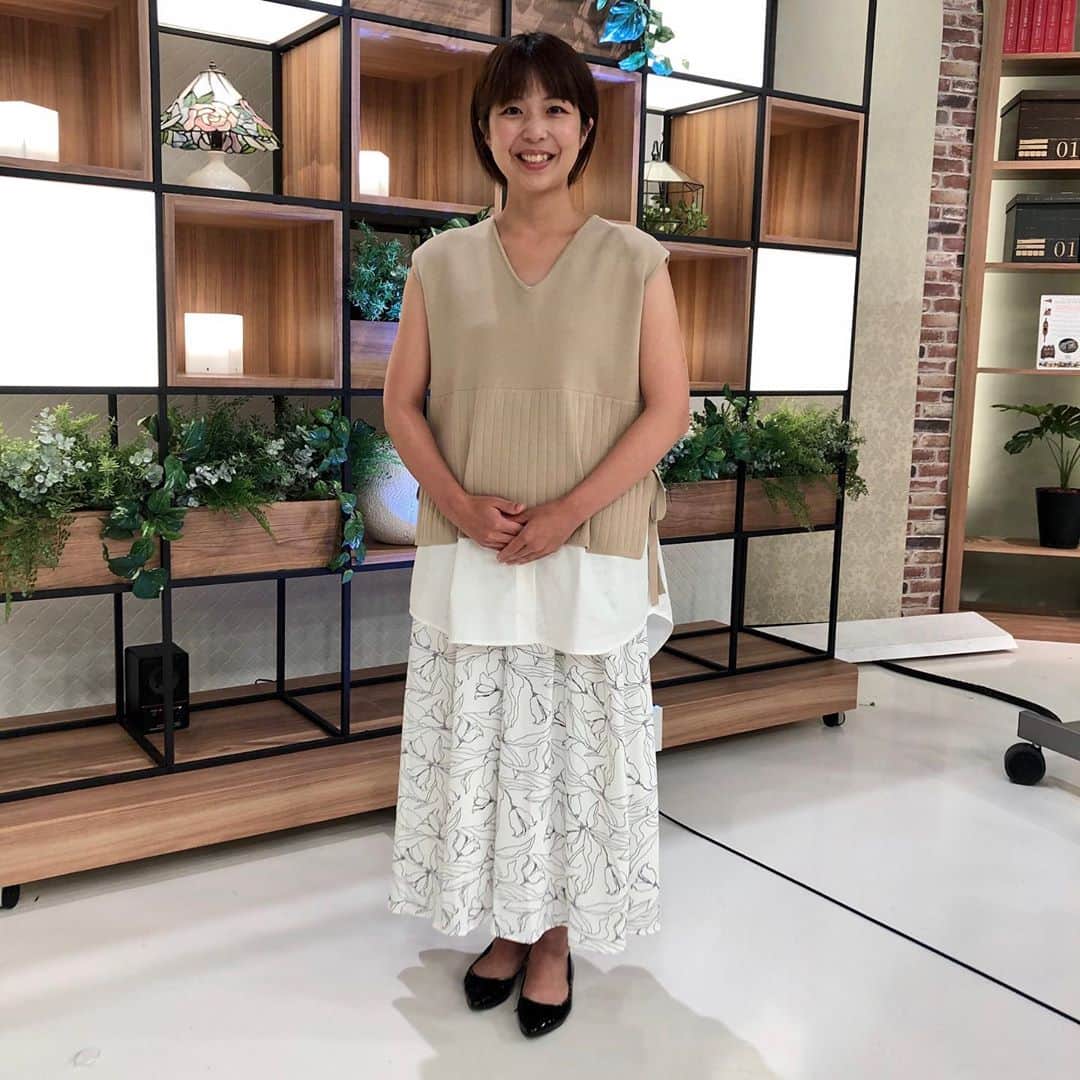 中川実咲のインスタグラム：「. やっっっっっっっっっっと８月もおーわり！ 今月も皆さんおつかれさまでした💟💟 あと１日きょうを全力で頑張りましょう🥺🖥📄✏︎✨」