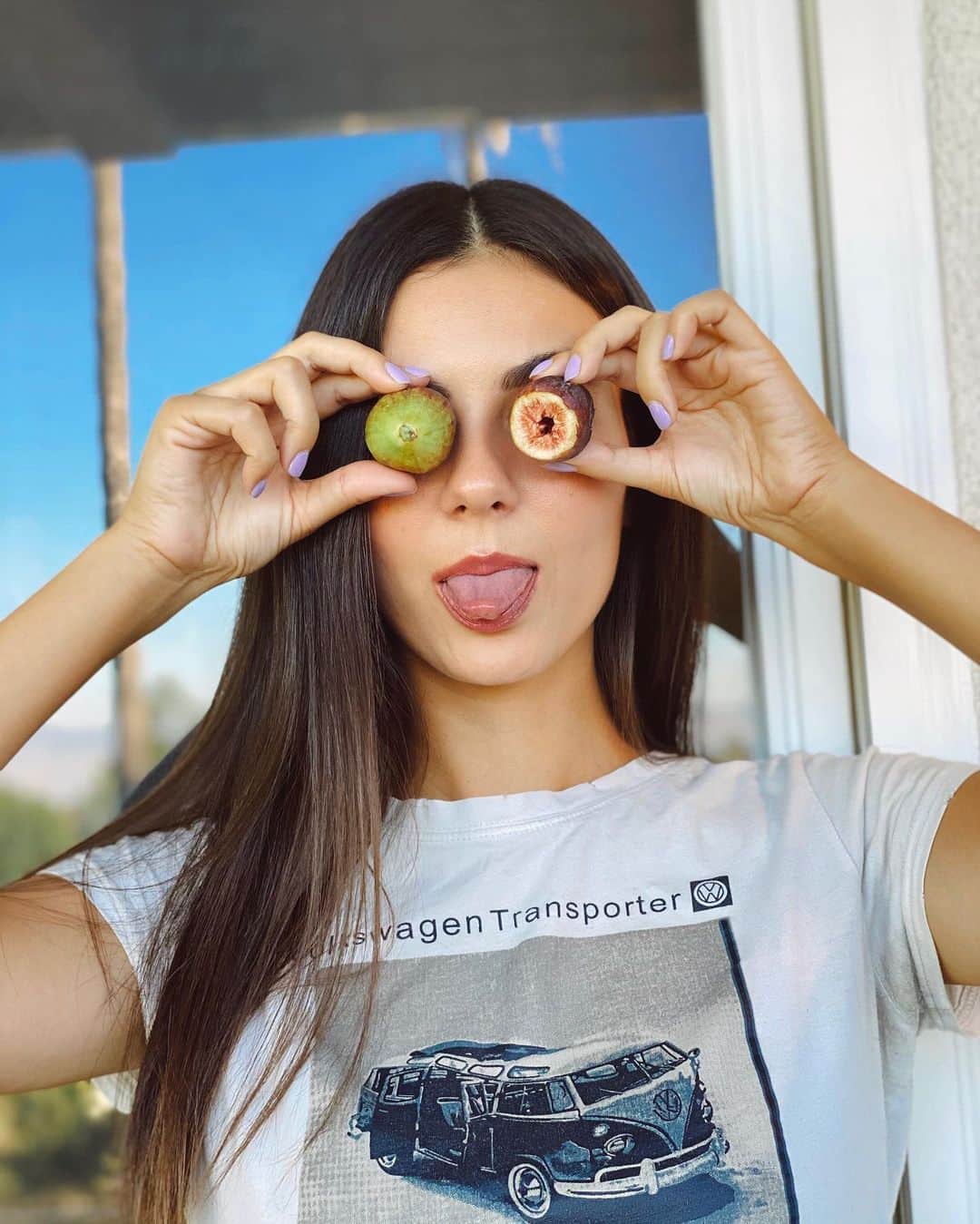 のインスタグラム：「“Here’s lookin’ at you fig”- Figtoria Justice」