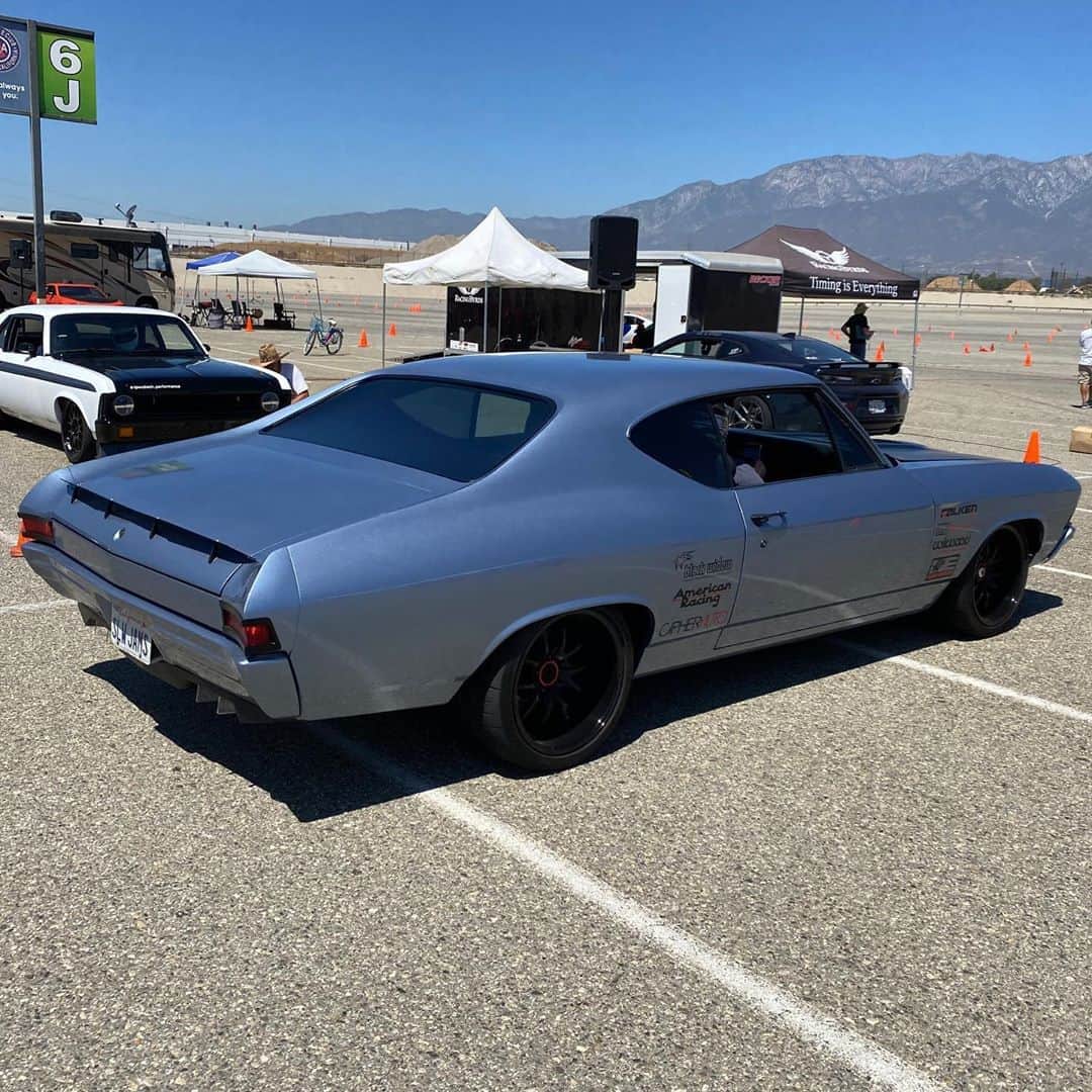 Classics Dailyさんのインスタグラム写真 - (Classics DailyInstagram)「Our bud Jason at @eddiemotorsports sent over the @626chevelle !  She’s a sweet ride! _ #protouring  #hotrods #classiccars #customcars #musclecars #americanmusclecars #hotrodsandmusclecars #americanmuscle #classicmuscle」8月31日 9時56分 - classicsdaily
