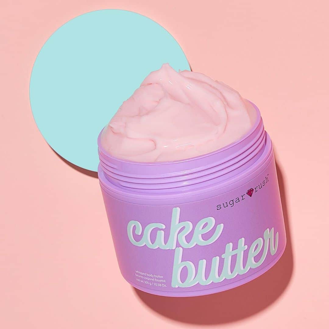 Tarte Cosmeticsさんのインスタグラム写真 - (Tarte CosmeticsInstagram)「Reminder: skincare isn’t just for your face! Our @sugarrush cake butter whipped vegan body butter formulated with vitamin E, shea butter & sweet almond oil, glides on buttery-smooth & absorbs instantly 💧✨ #sugarrush #sugarsquad」8月31日 10時02分 - tartecosmetics