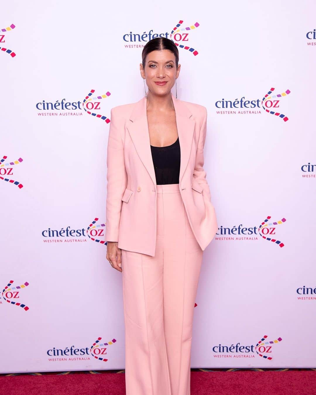 ケイト・ウォルシュさんのインスタグラム写真 - (ケイト・ウォルシュInstagram)「Had the most wonderful time at @CinefestOz on the short film jury 💕 Thank you for having me 🥰 #shortfilms #cinefestoz ⚪️Styling by @showroom_x__  ⚪️Hair by @hairbymadi_  ⚪️Makeup by @kittialexismua  ⚪️Photo by @mac1photo」8月31日 10時09分 - katewalsh