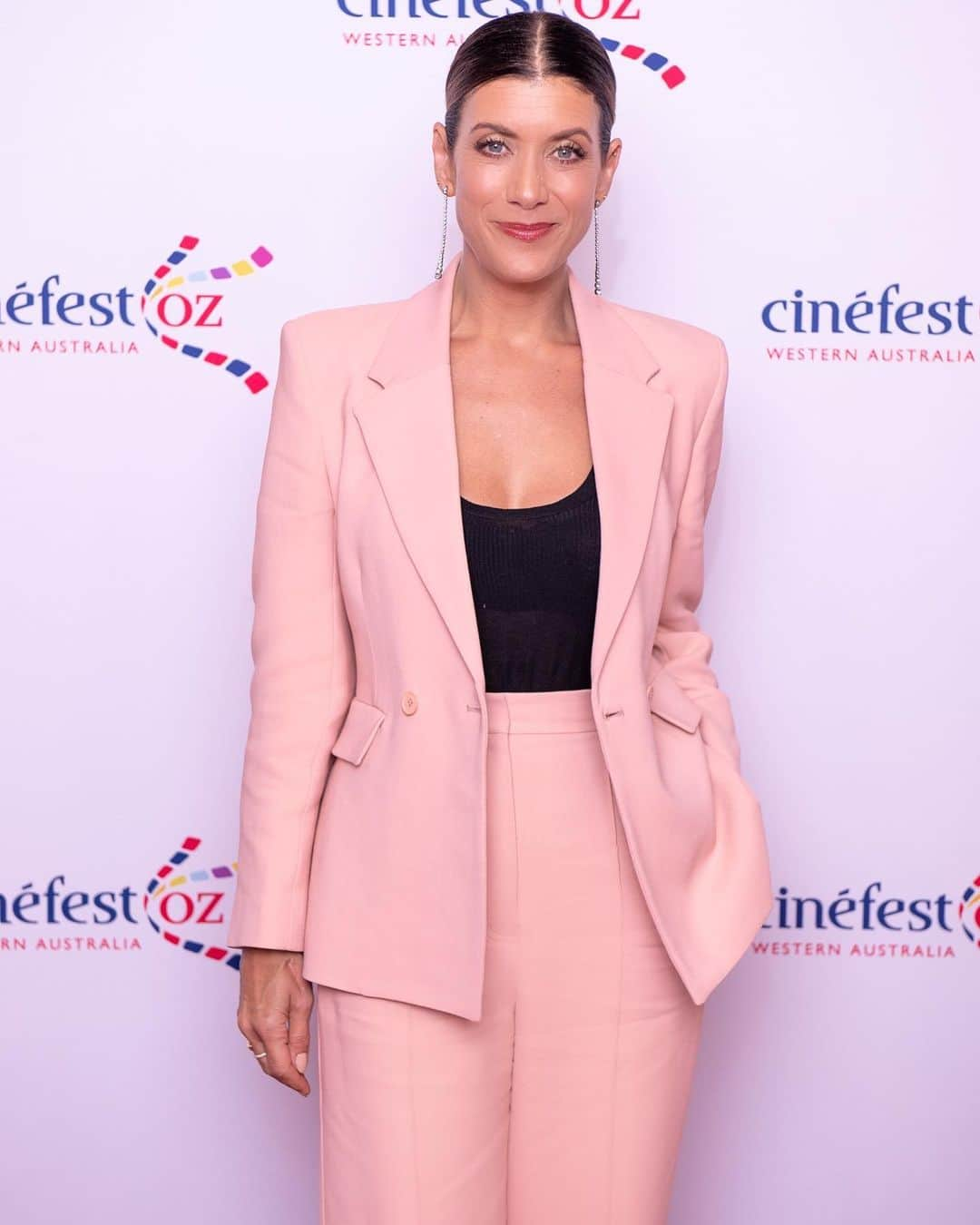 ケイト・ウォルシュさんのインスタグラム写真 - (ケイト・ウォルシュInstagram)「Had the most wonderful time at @CinefestOz on the short film jury 💕 Thank you for having me 🥰 #shortfilms #cinefestoz ⚪️Styling by @showroom_x__  ⚪️Hair by @hairbymadi_  ⚪️Makeup by @kittialexismua  ⚪️Photo by @mac1photo」8月31日 10時09分 - katewalsh