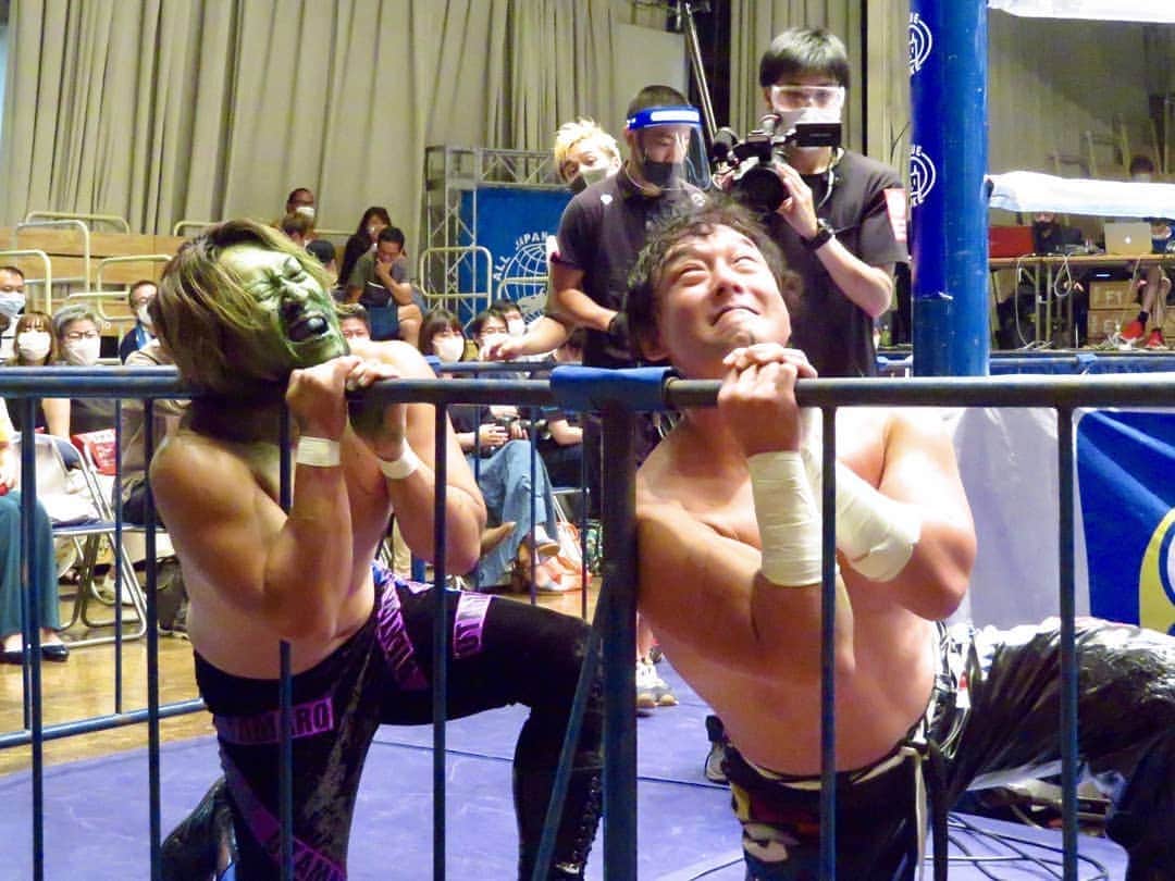 TAJIRIのインスタグラム：「Modeling copy. #tajiri #ajpw」