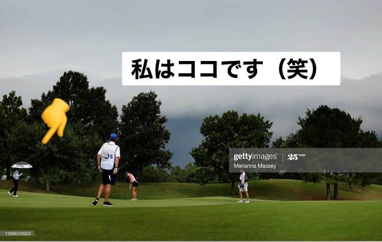 のインスタグラム：「﻿ カメラマンもソーシャルディスタンスを保ちながら遠くから撮影📸  #試合 #lpga  #撮影 #カメラマン #ソーシャルディスタンス」