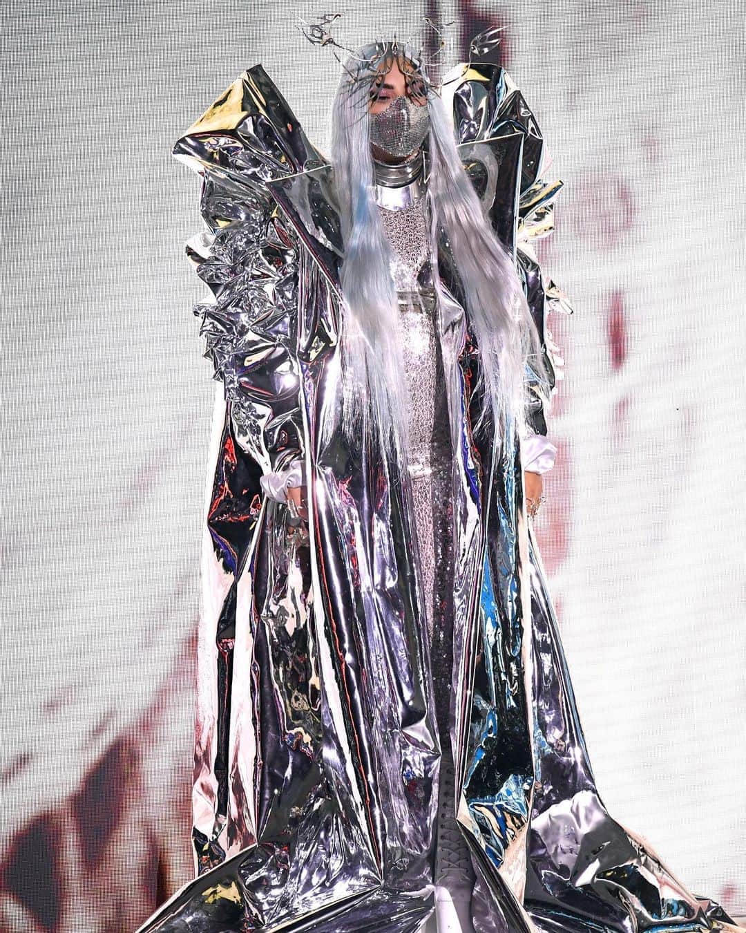 レディー・ガガさんのインスタグラム写真 - (レディー・ガガInstagram)「⚔️ #VMAs 💓」8月31日 12時40分 - ladygaga