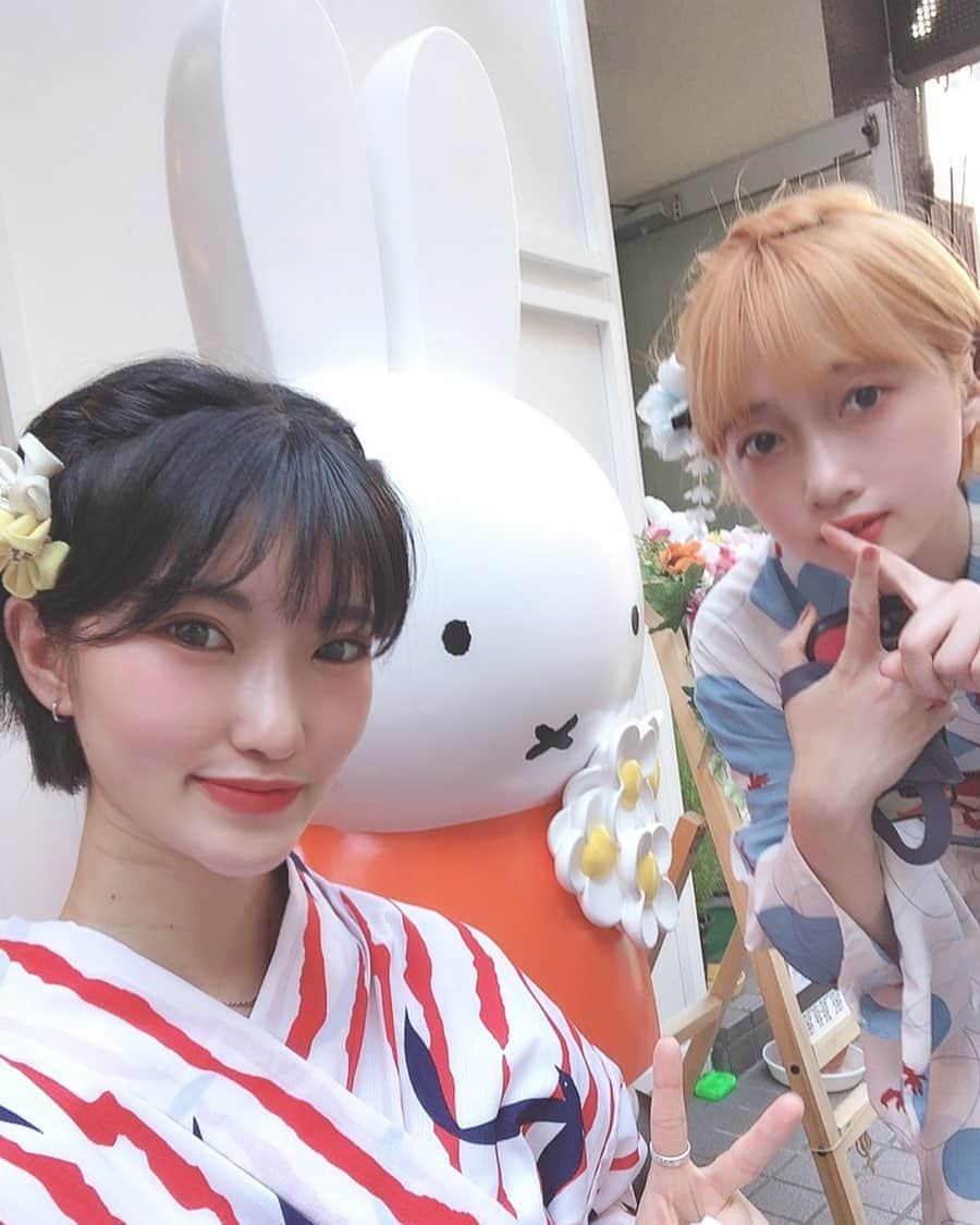 東条蒼のインスタグラム：「＊ ・ ・ ・ おつるちゃんがミッフィーに付き合ってくれた💛 ・ ・ ハンカチとトートバッグを買ったので、 今度見せびらかすね！！ ・ ・ ・ #浅草 #ミッフィーのお花屋さん  #浴衣 #おつるちゃん #ミッフィー好きと繋がりたい  ・ ・  #東条蒼 #クルーズグループ #セクシー女優 #av女優 #メガネ女子 #黒髪 #ショートヘア #あおたん　#teamメレンゲ #followｍe #following #japan #girl #photooftheday #tagsforlikes #instalike  #台湾 #香港 #粉我 #拍照 #照片 #人像攝影」