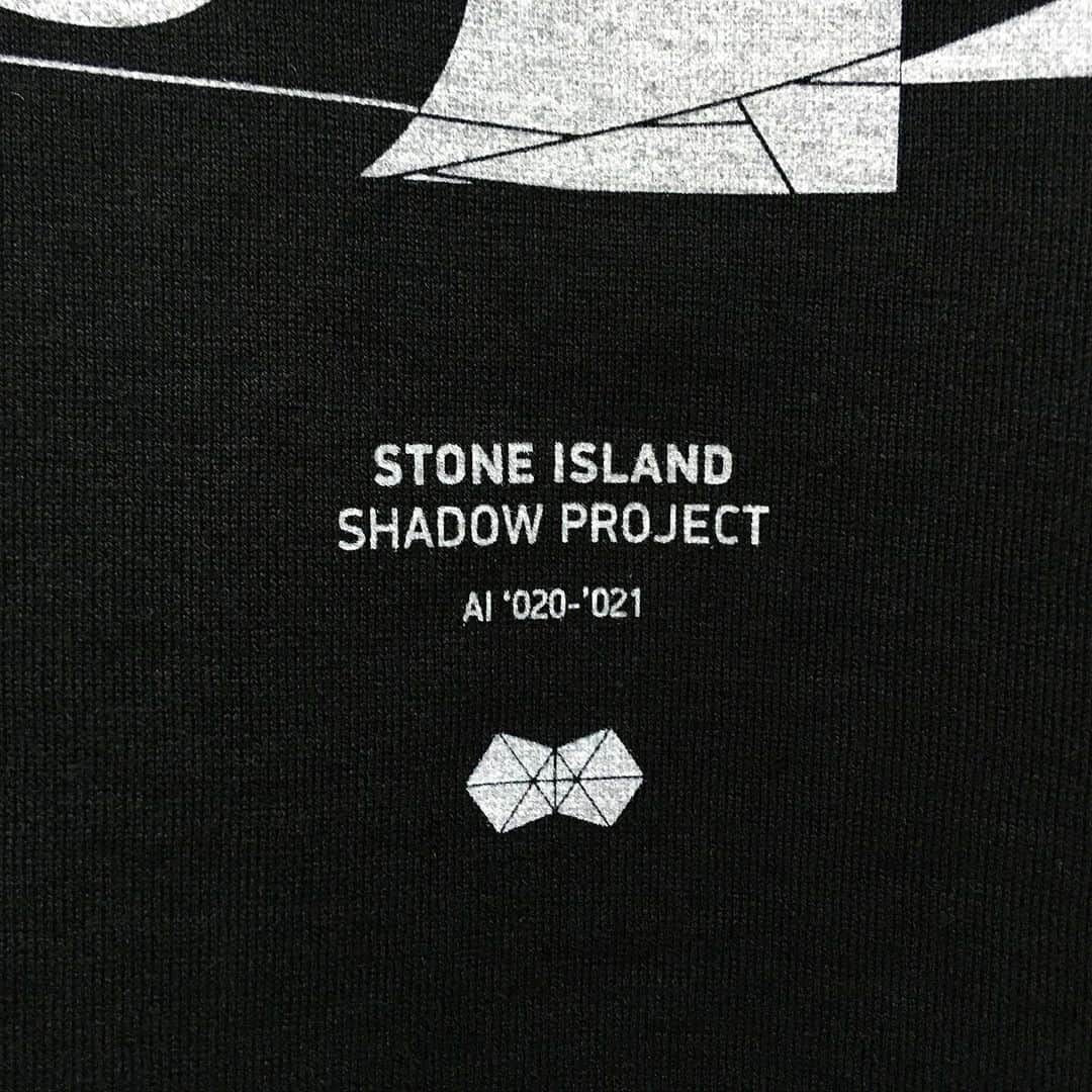 エリミネイターさんのインスタグラム写真 - (エリミネイターInstagram)「20AW STONE ISLAND SHADOW PROJECT 1st Delivery has arrived at ELIMINATOR. . ▪︎Zip Cargo Pant Price : ¥84,000 ( without tax ) . ▪︎Graphic Short Sleeve T-shirt  Price : ¥29,000 ( without tax )  . #stoneisland #stoneislandshadowproject  #errolsonhugh #acronym #acrnm #acrnmweek #function #uk #culture #casuals #urbanwear #urbantech #sportwear #urbanfashion #sport #military #aw20 #aw20collection #20aw #newcollection #streetfashion #streetstyle #streetwear #massimoosti #eliminator #daikanyama #tokyo #highsnobiety #football」8月31日 13時35分 - eliminator_tokyo