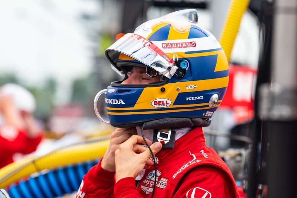 マーカス・エリクソンのインスタグラム：「One of those days... Car felt great again today and was running in the top 10 until a rear wing failure cost us 10 laps. Frustrating to say the least but happy with my performance this weekend. Keep improving and learning on the ovals. Our big day is coming soon, I know it 💪🏻 #ME8 #INDYCAR」
