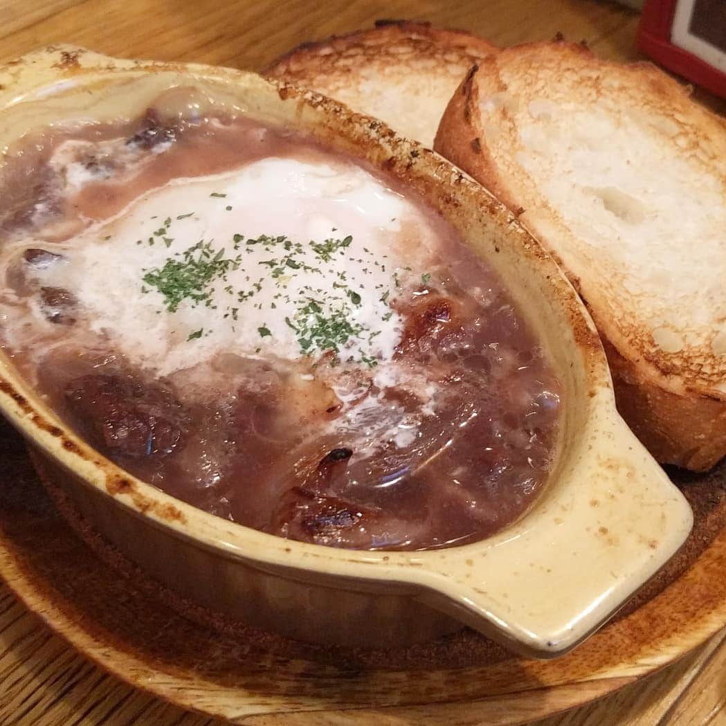 越中睦士のグルメインスタ