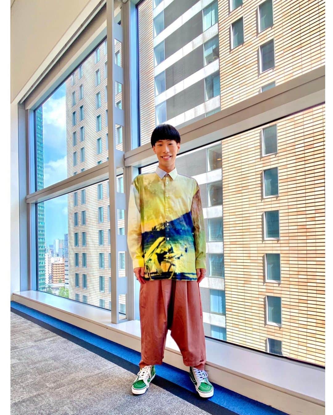 坂口涼太郎さんのインスタグラム写真 - (坂口涼太郎Instagram)「☀️🍽🌻🏖🍆🍧🍝 #お涼服 #ヒルナンデス @hirunandesu_ntv_official」8月31日 14時50分 - ryotarosakaguchi